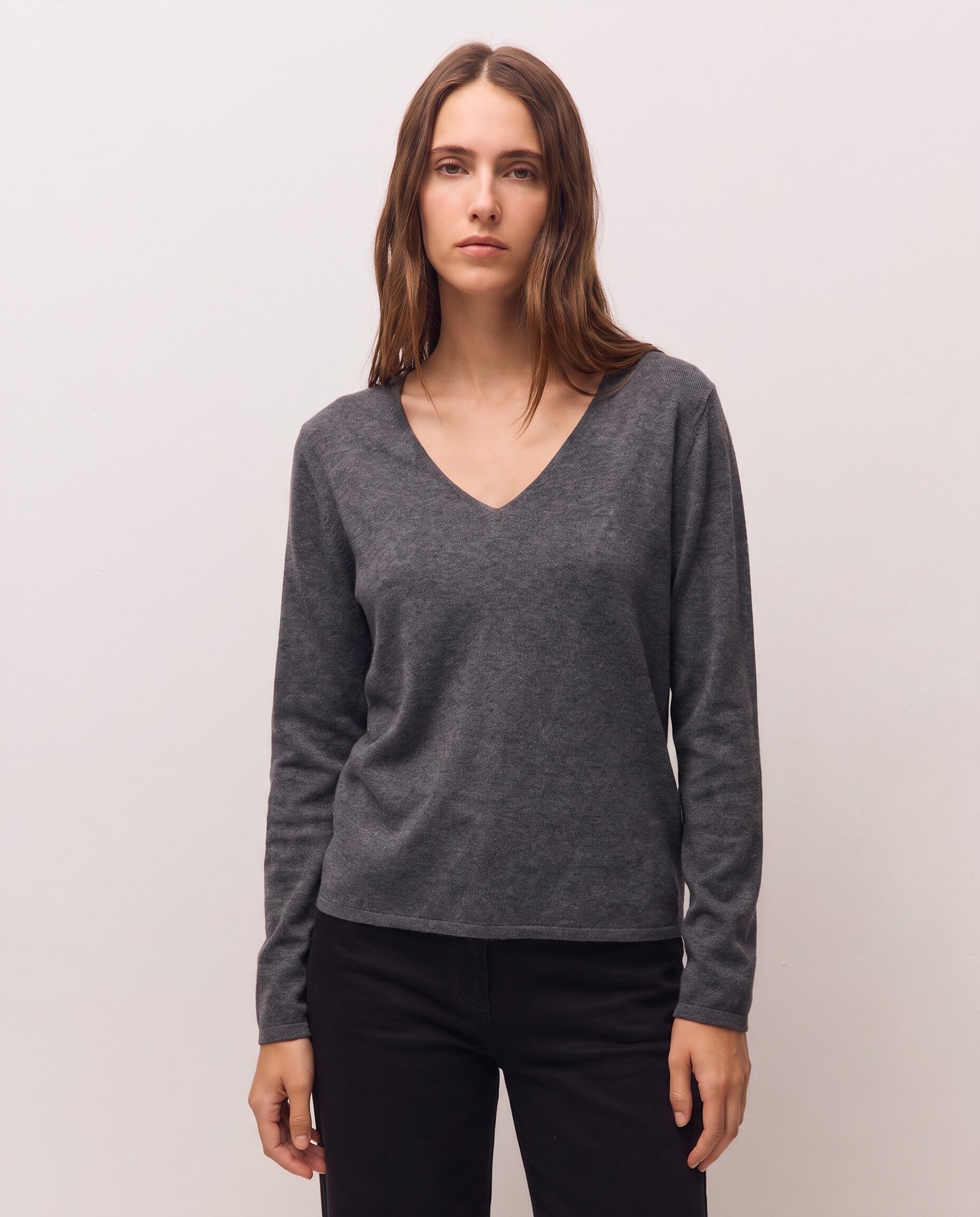 Jersey básico fino de mujer con escote pico y manga larga - System Action - Gris oscuro Gris oscuro-1