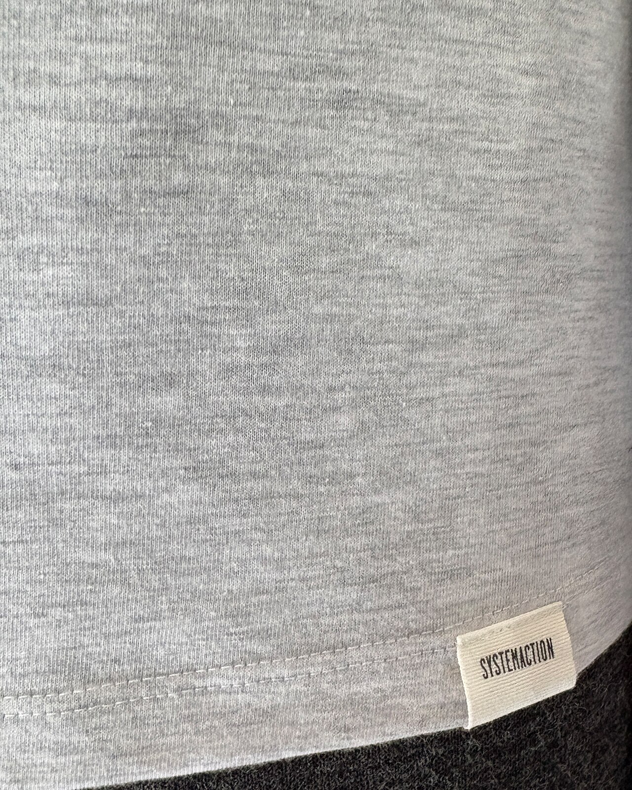 Camiseta bàsica de mujer en tejido melange y manga larga - System Action - Gris Gris-4