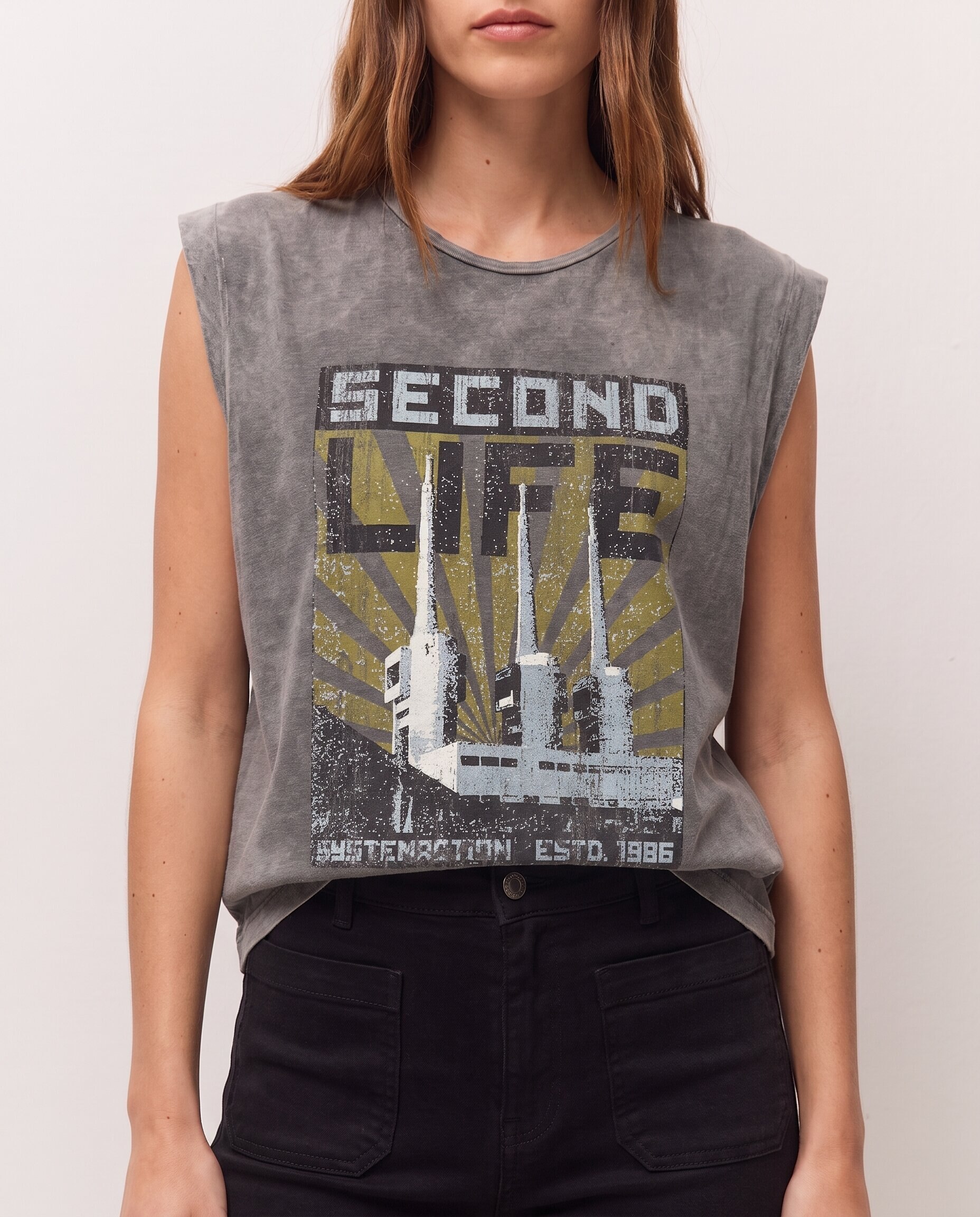 Camiseta de mujer con tirantes y print posicional delantero - System Action - Gris claro Gris claro-4