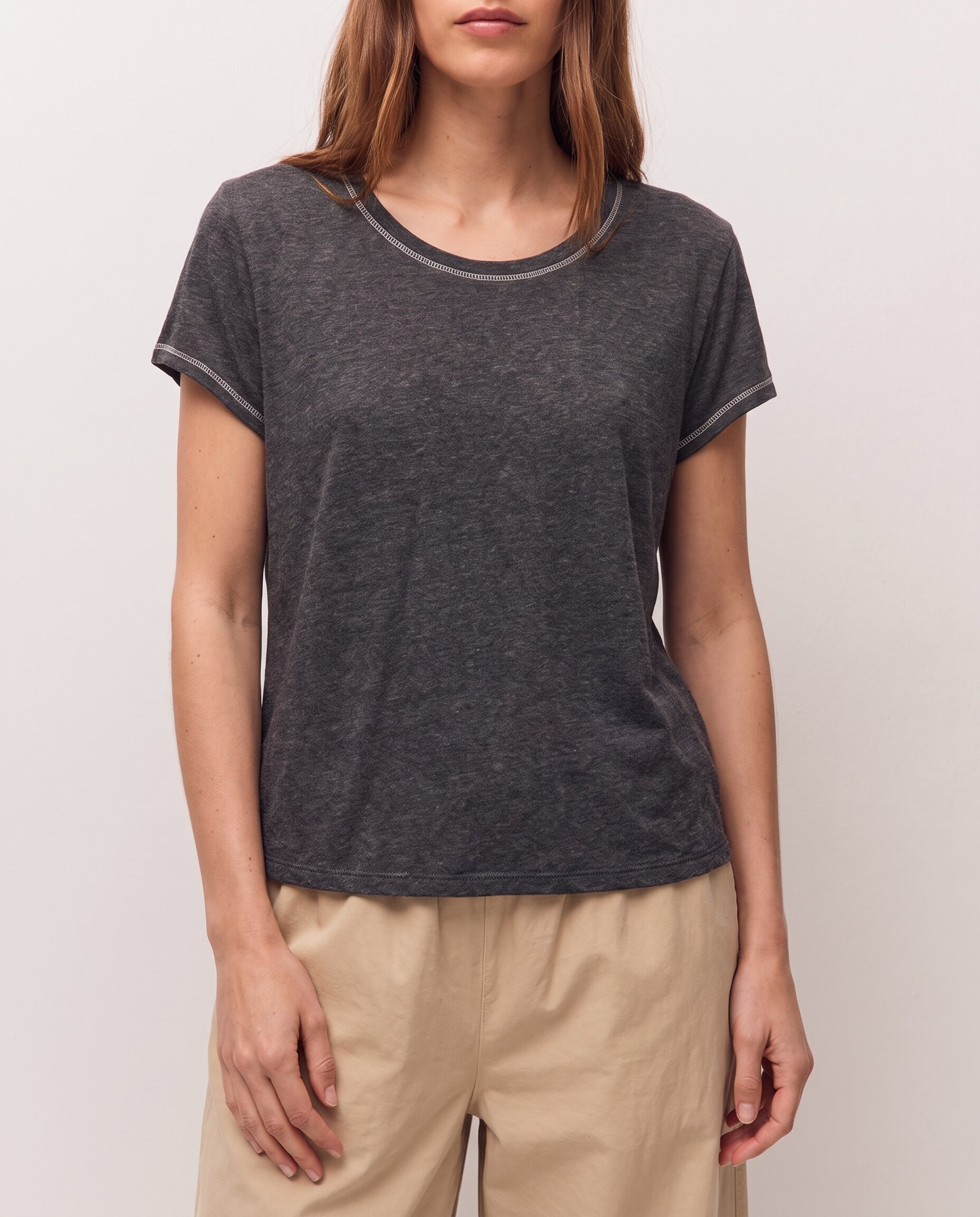 Camiseta de mujer con costuras a contraste y manga corta - System Action - Gris oscuro Gris oscuro-3