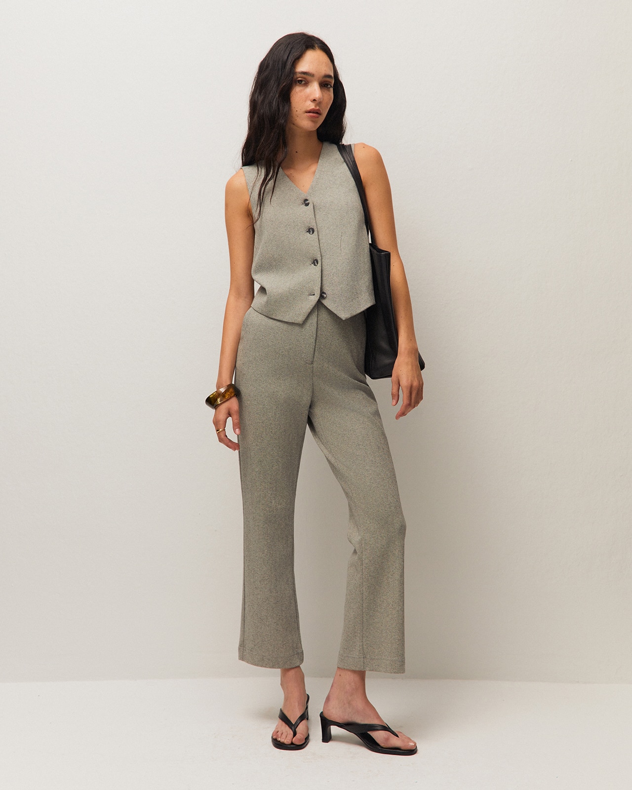 Pantalón recto de mujer con tejido de espiga - System Action - Gris claro Gris claro-1