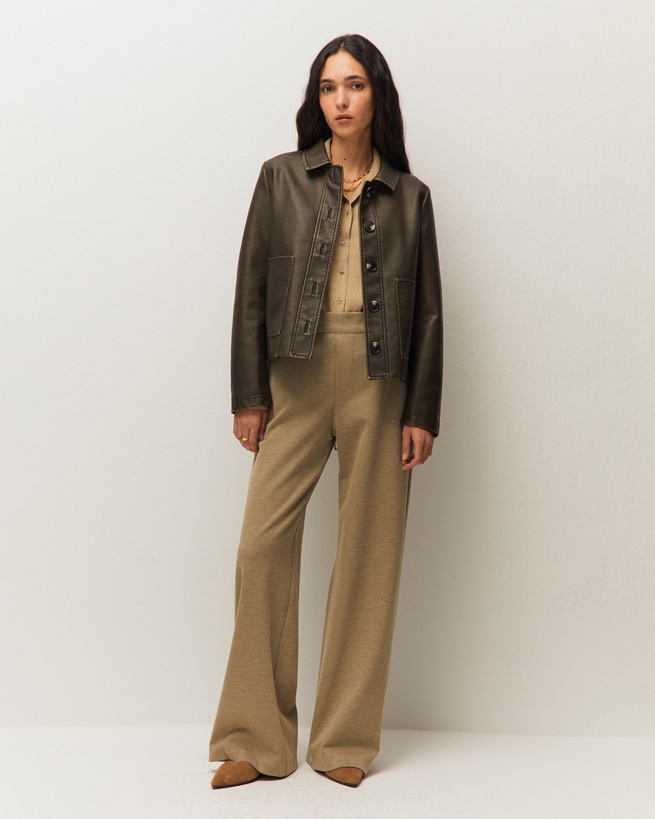 Cazadora de mujer con efecto piel y escote camisero con botones - System Action - Verde Verde-1