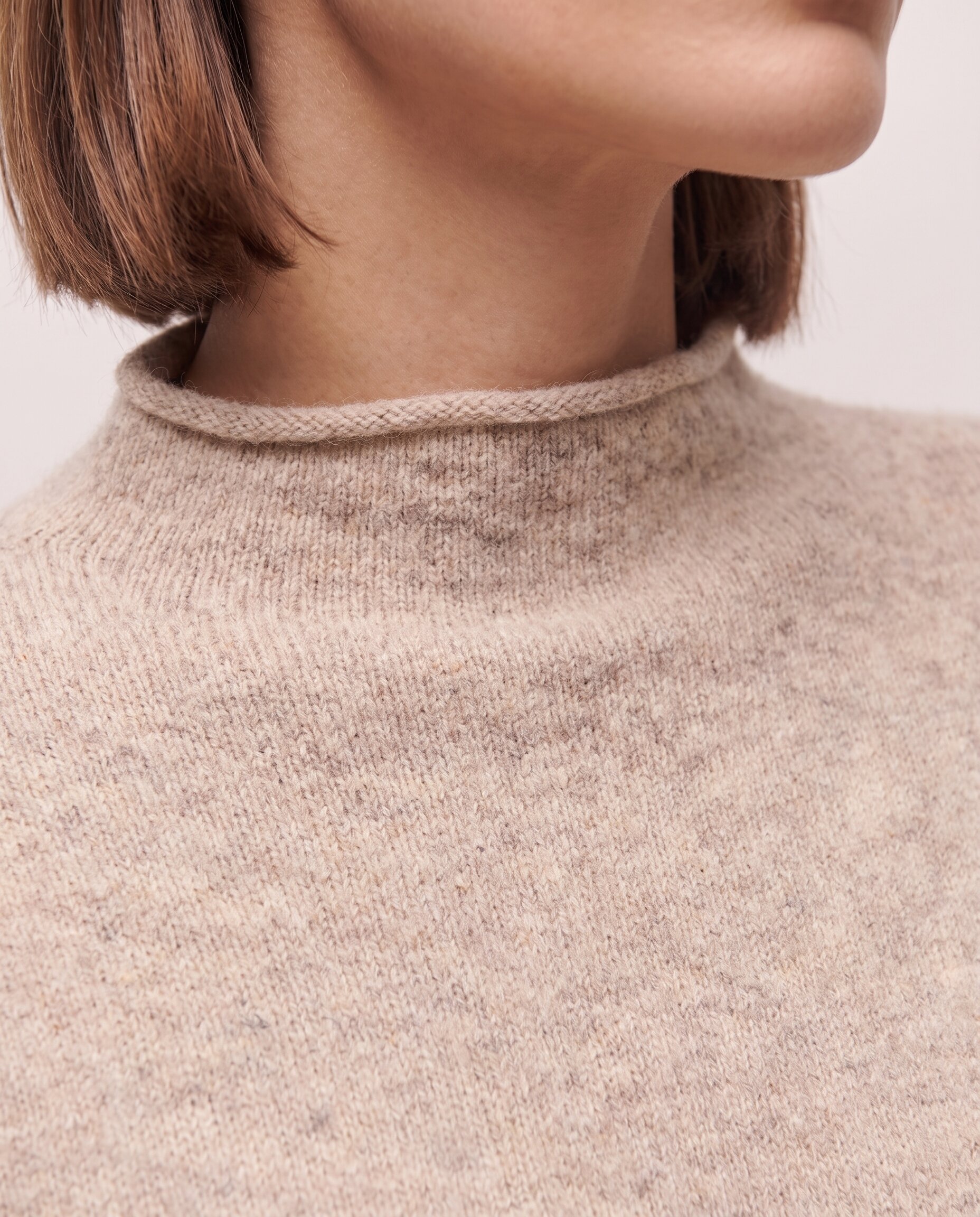 Jersey de mujer en cuello alto y manga larga - System Action - Crudo Crudo-5