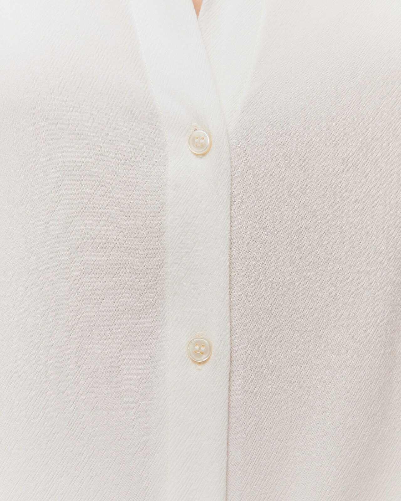 Camisa fluida de mujer en manga larga y cuello camisero - System Action - Blanco Blanco-5