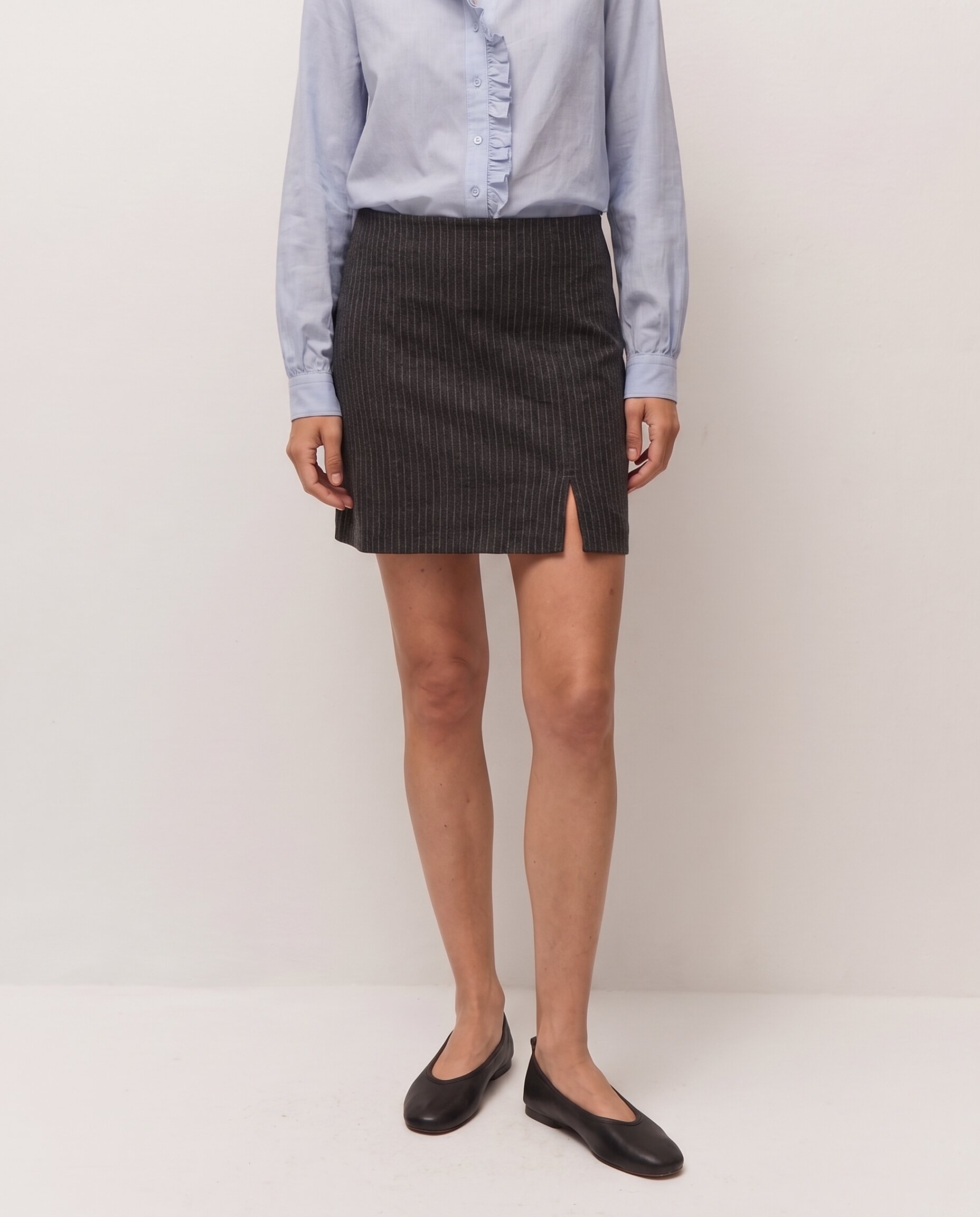 Falda corta de raya diplomática con goma en la cintura - System Action - Gris Gris-2