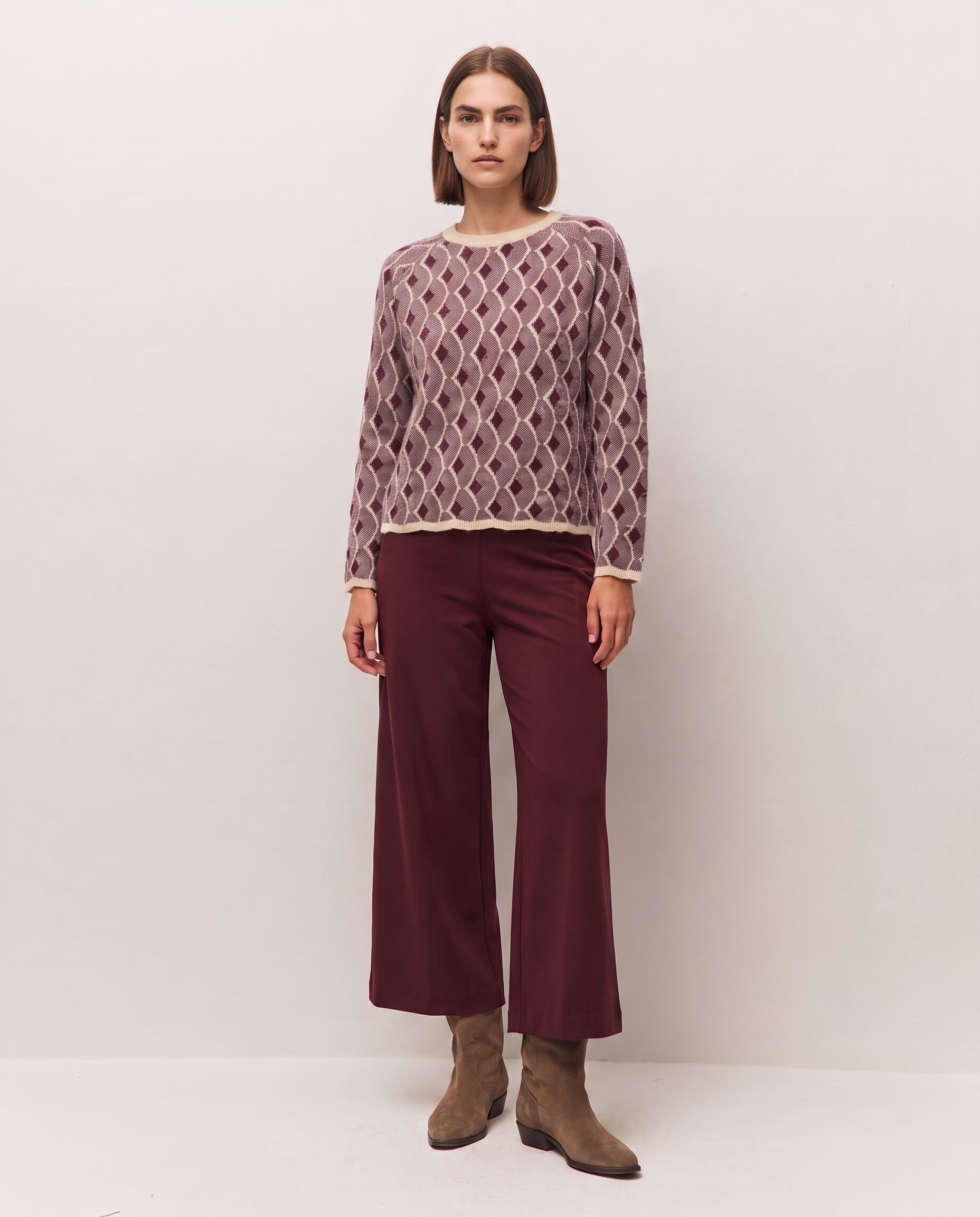 Pantalón ancho de mujer con goma en la cintura y tejido elástico - System Action - Granate Granate-1