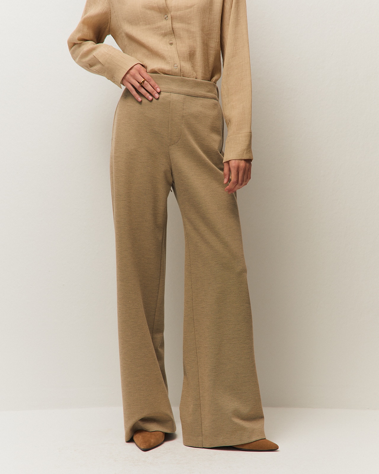Pantalón de vestir de mujer wide leg con goma en la cintura - System Action - Beige Beige-2
