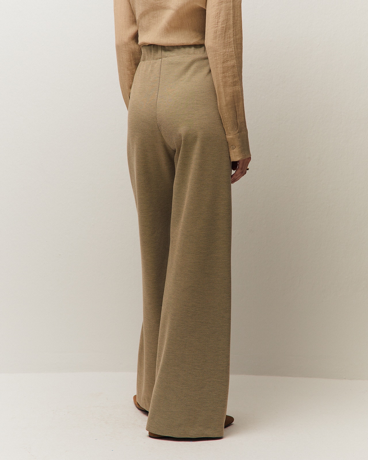 Pantalón de vestir de mujer wide leg con goma en la cintura - System Action - Beige Beige-3