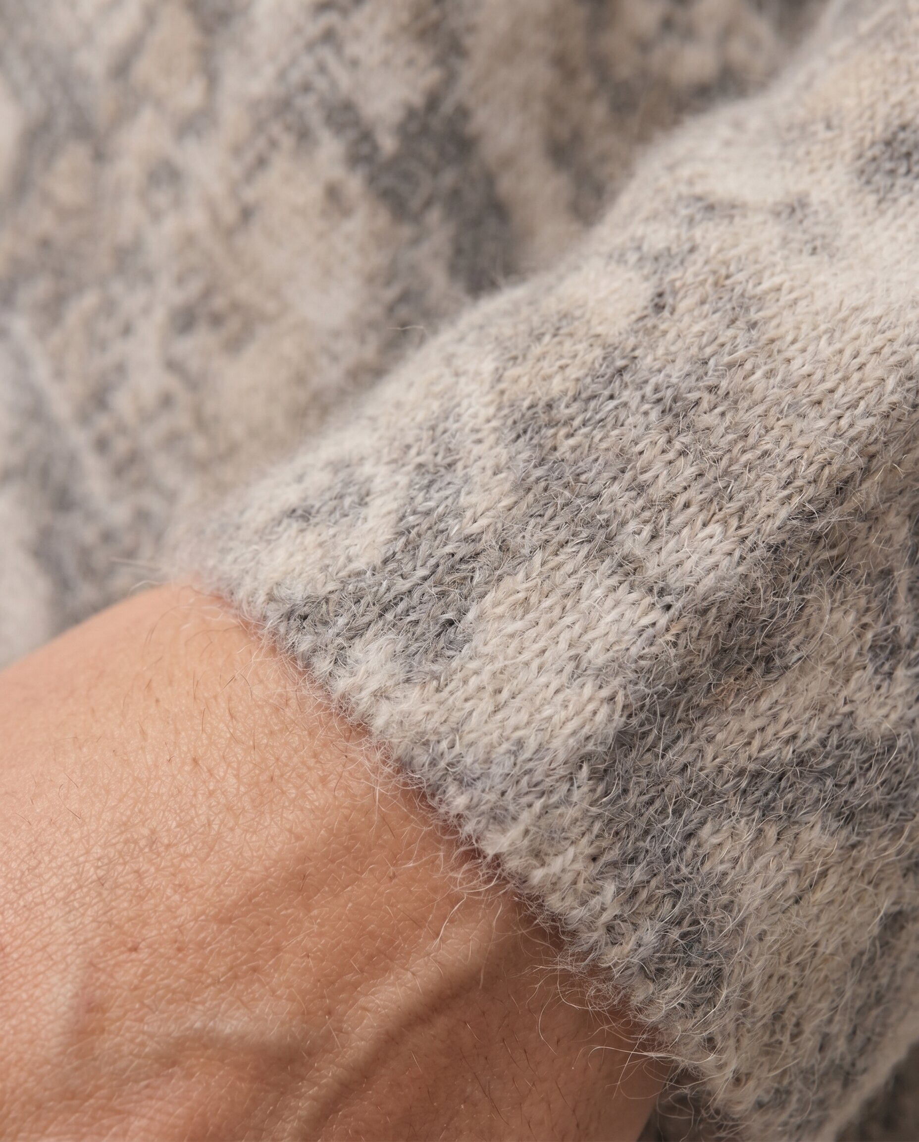 Imagen 5 de Jersey de mujer con estampado animal print y cuello redondo - System Action - Beige Beige