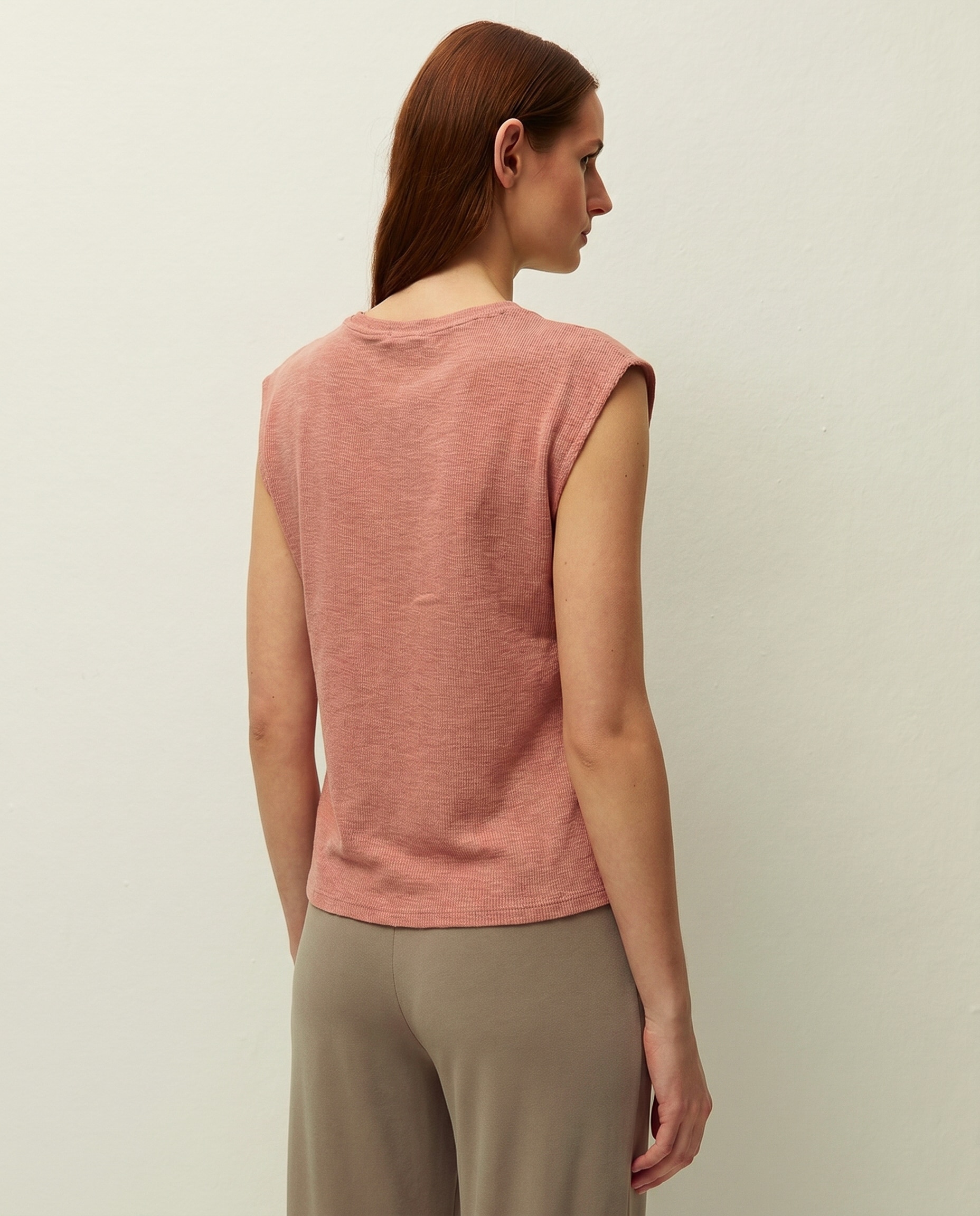 Camiseta de mujer con detalle de nudo y manga corta - System Action - Rosa Rosa-5
