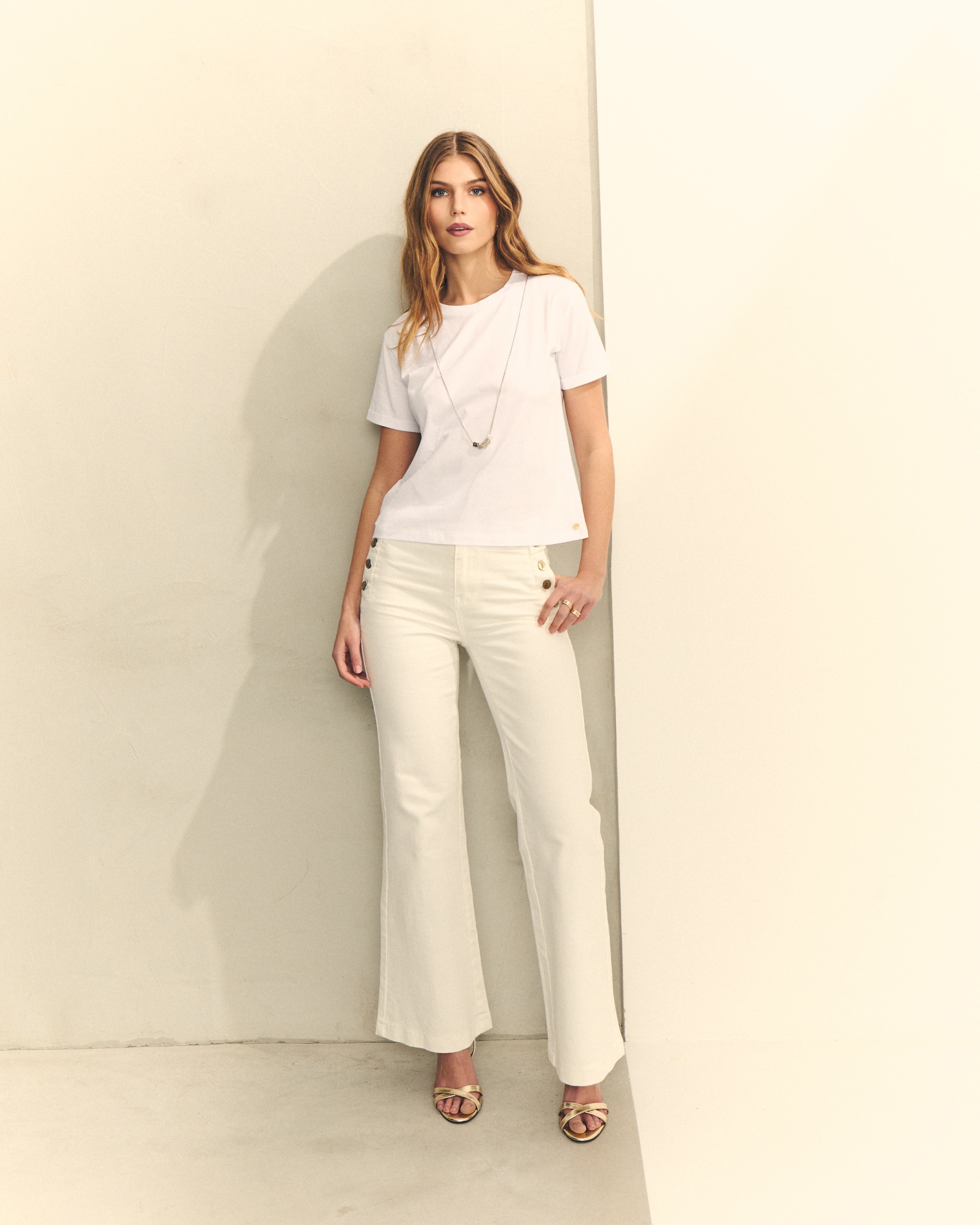 Camiseta de mujer con cadena delantera con mensaje - Hannibal Laguna Collection - Blanco Blanco-2