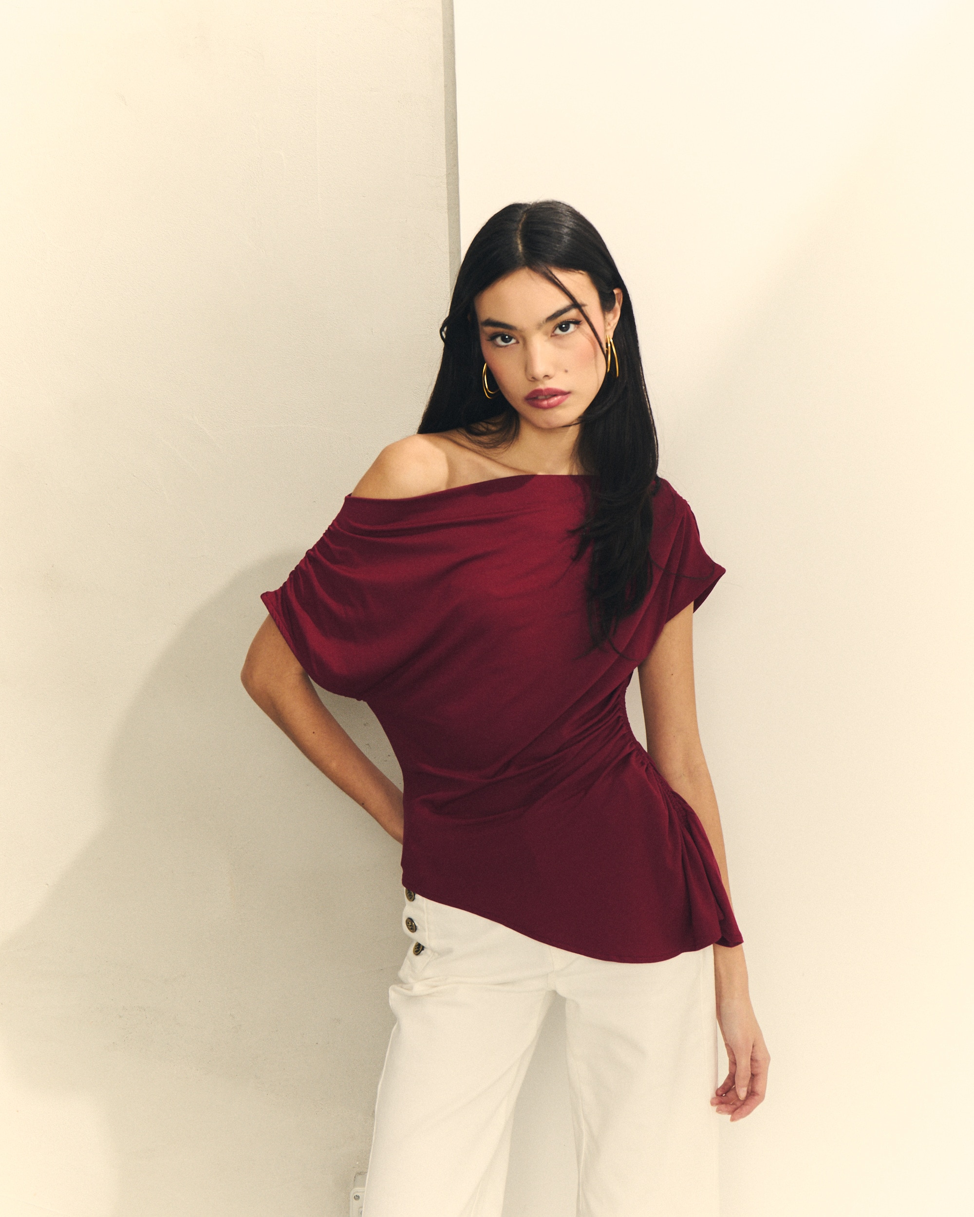 Hannibal Laguna Collection - Camiseta de mujer con manga corta con funcidos.