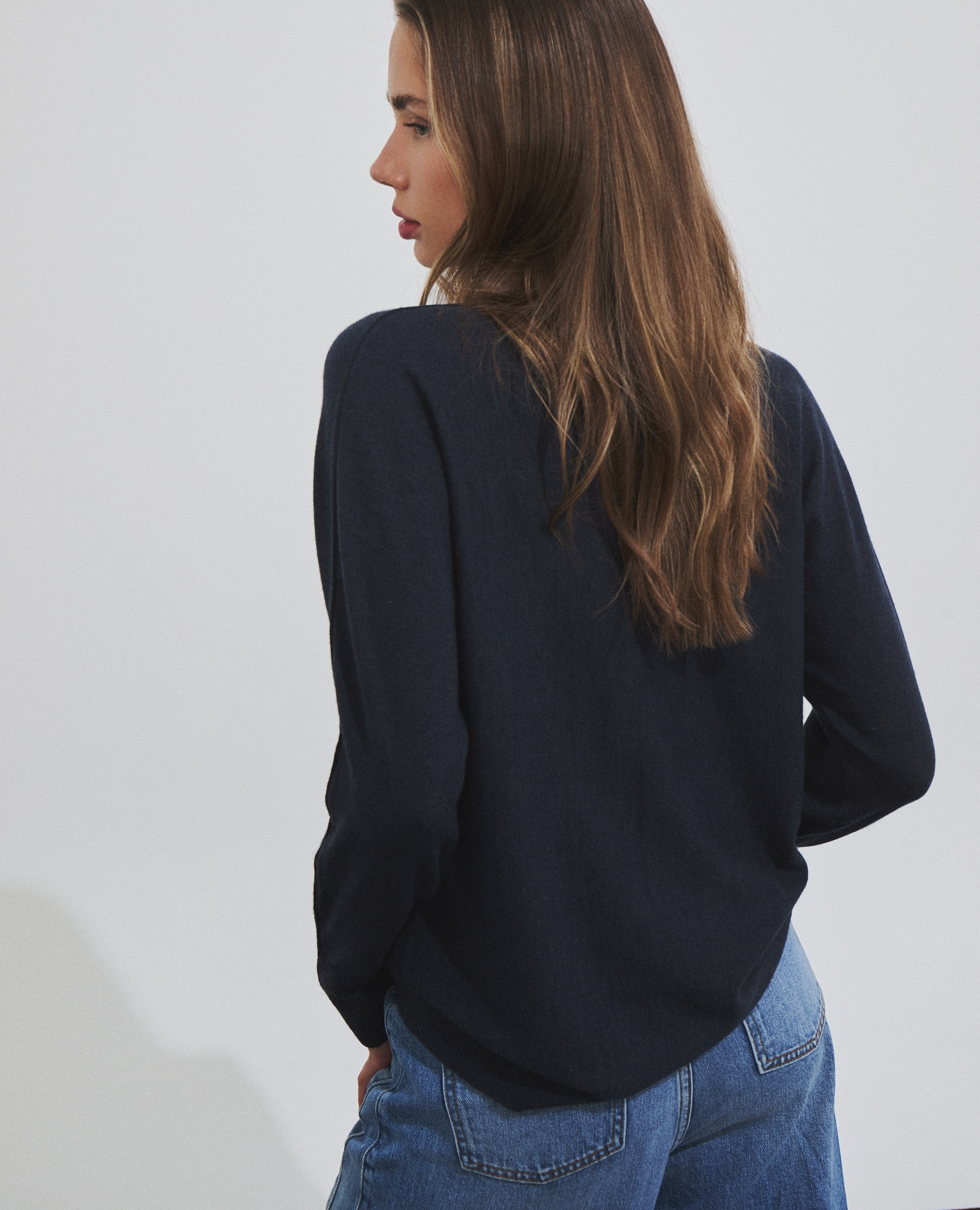 Jersey de mujer de punto fino con costuras en contraste - Hannibal Laguna Collection - Azul marino Azul marino-4