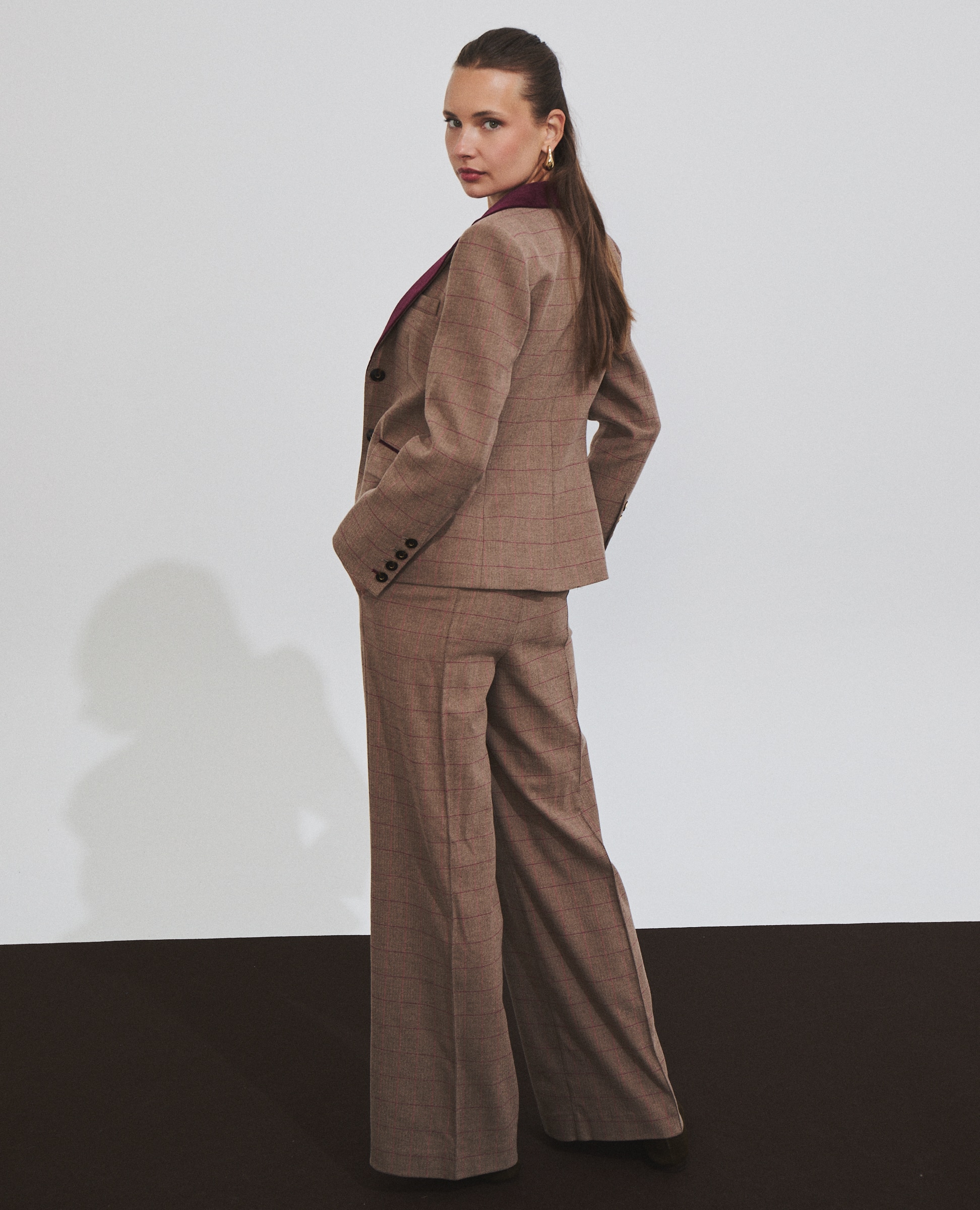 Imagen 3 de Pantalón de mujer con estampado de cuadros y corte ancho - Hannibal Laguna Collection - Marrón Marrón