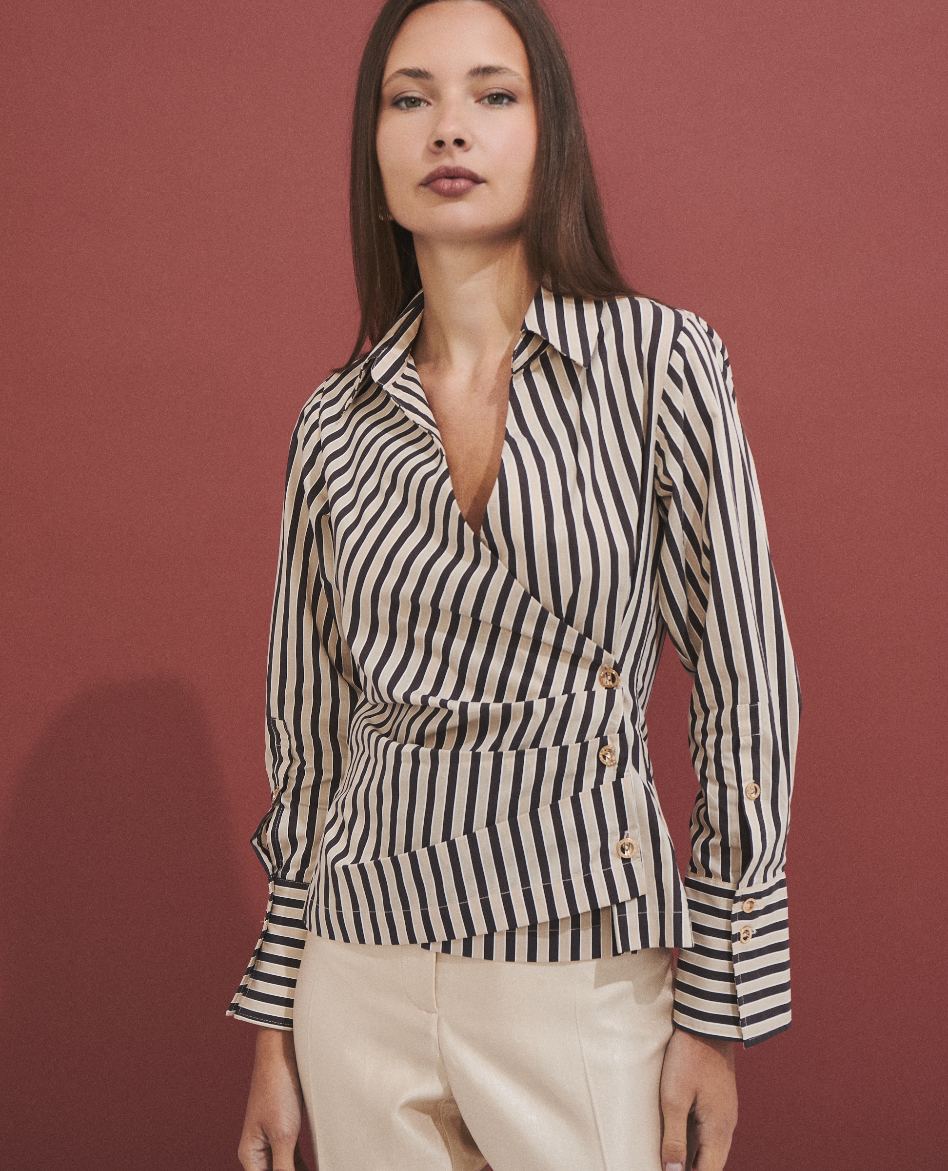 Camisa de mujer 100% algodón con cruce - Hannibal Laguna Collection - Marrón Marrón-3