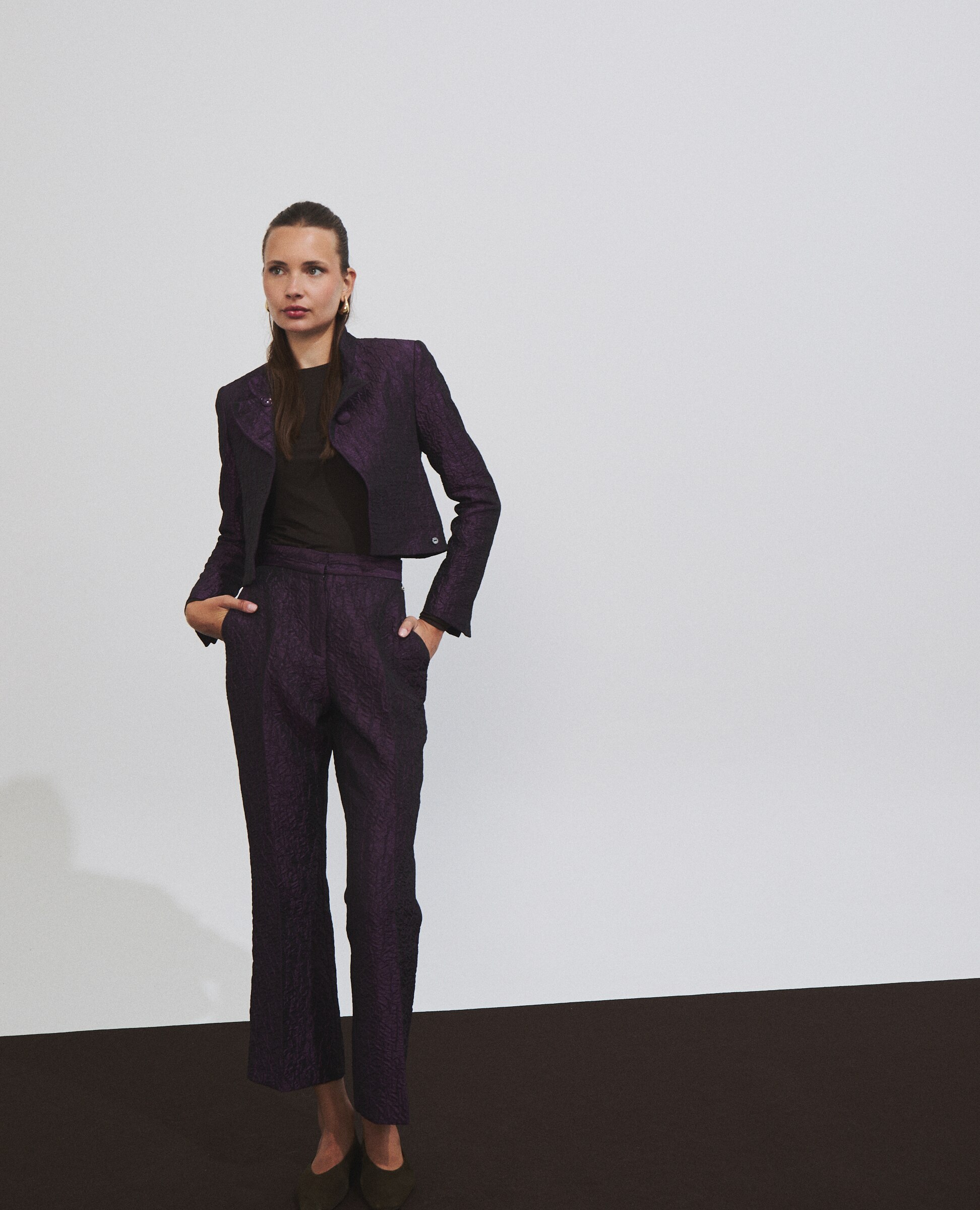 Chaqueta de mujer corta con cruce - Hannibal Laguna Collection - Morado Morado-2