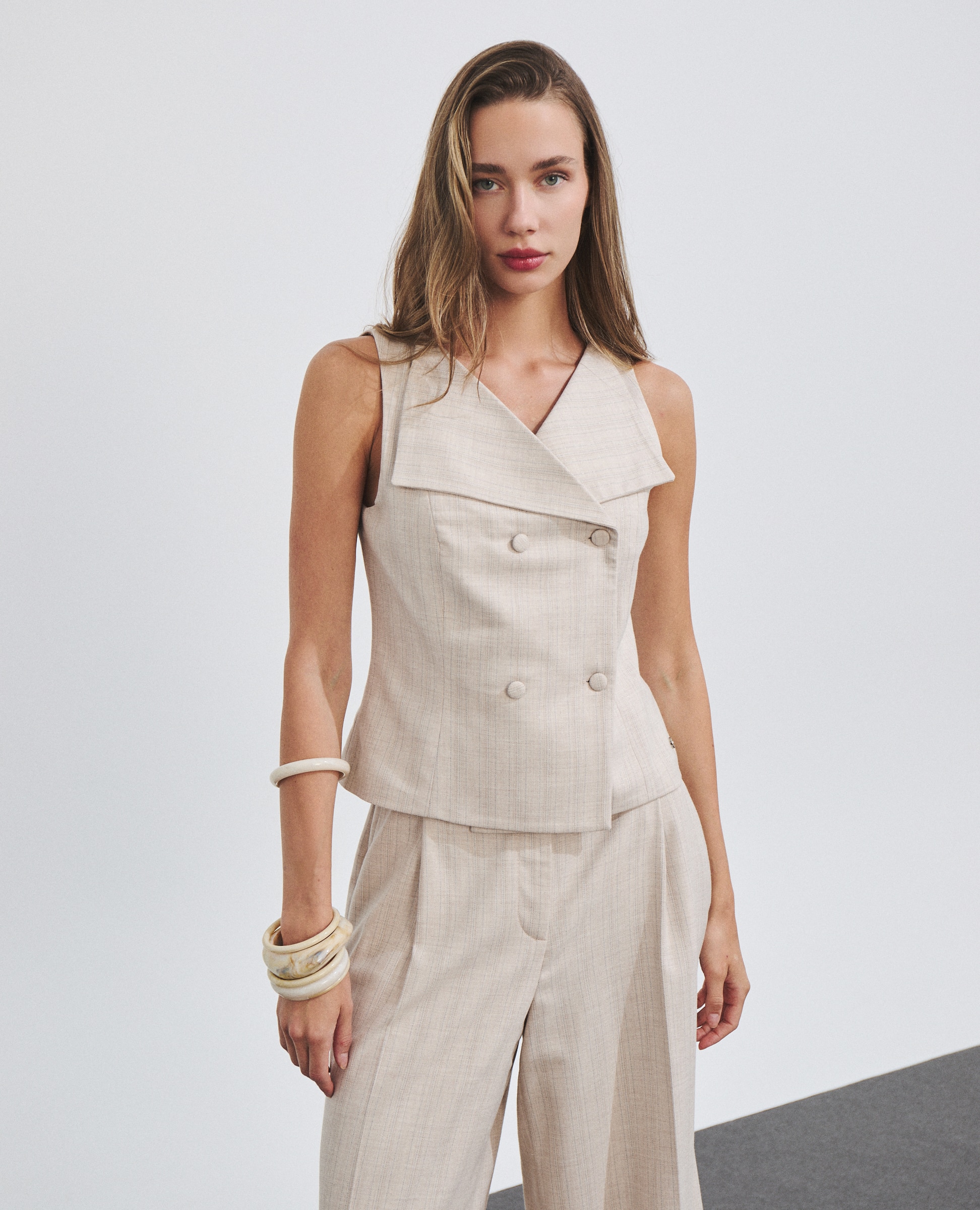 Top de mujer con solapas - Hannibal Laguna Collection - Crudo Crudo-1