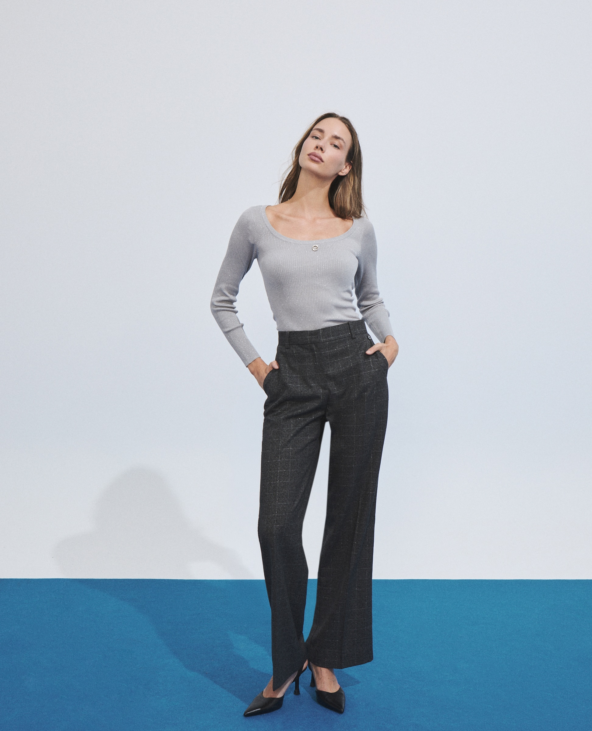 Imagen 1 de Pantalón de mujer con tejido de cuadros y corte recto - Hannibal Laguna Collection - Gris Gris