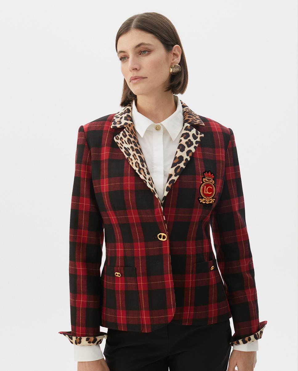 Blazer de mujer a cuadros con detalles animal print