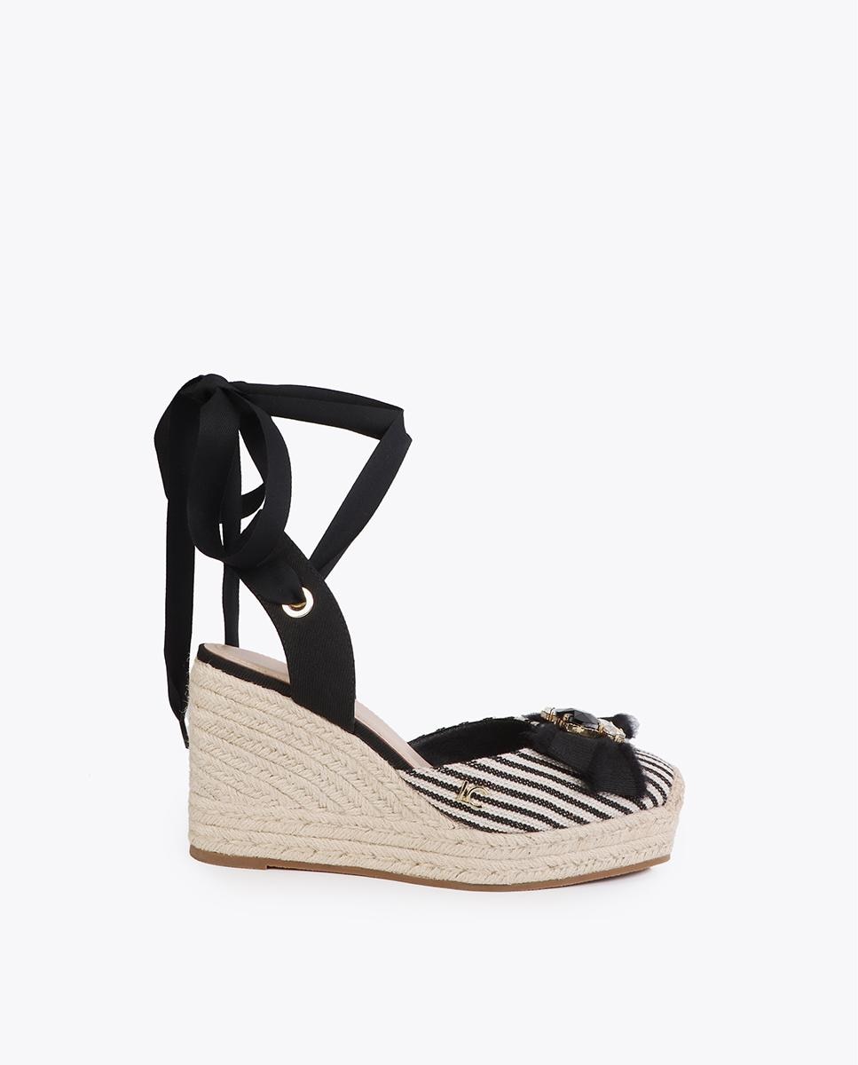 Lola Casademunt - Alpargatas con cintas de mujer en tejido tipo canvas de rayas.