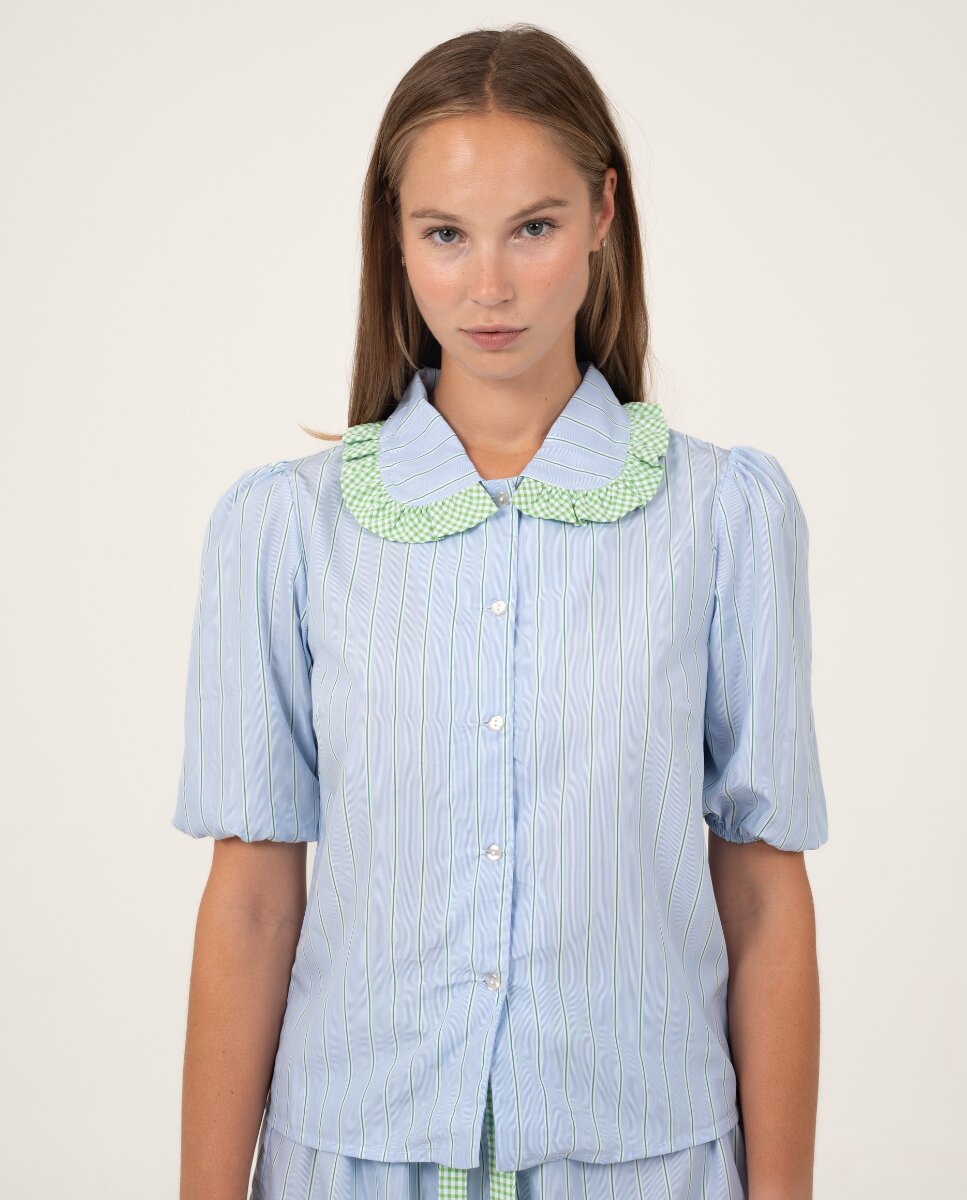 Camisa de manga corta de color azul y cuello con volantes - Bohodot - Azul / Verde Azul / Verde-1