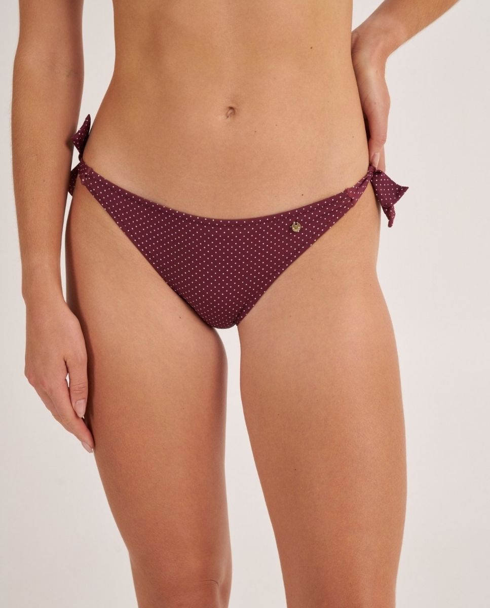 Braga de bikini clásica granate con topos azules. - Bohodot - Granate Granate-1