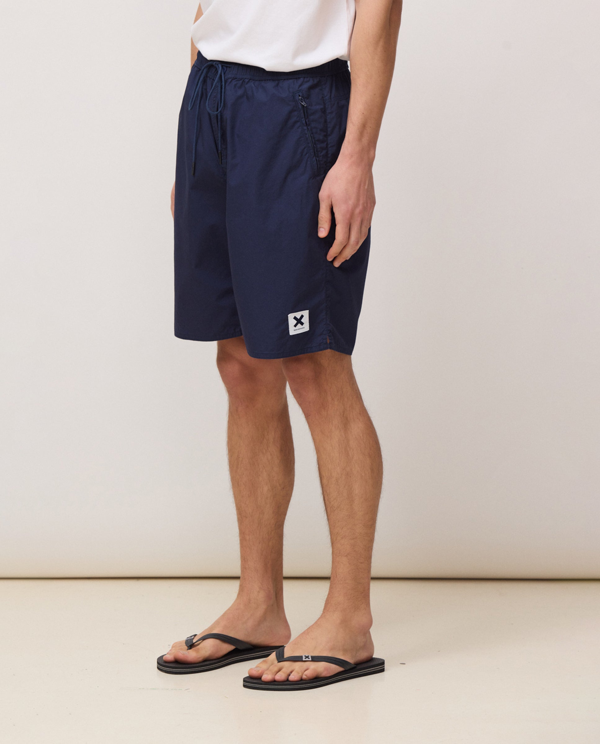 Blue Banana - Bermudas chino de hombre tide navy.
