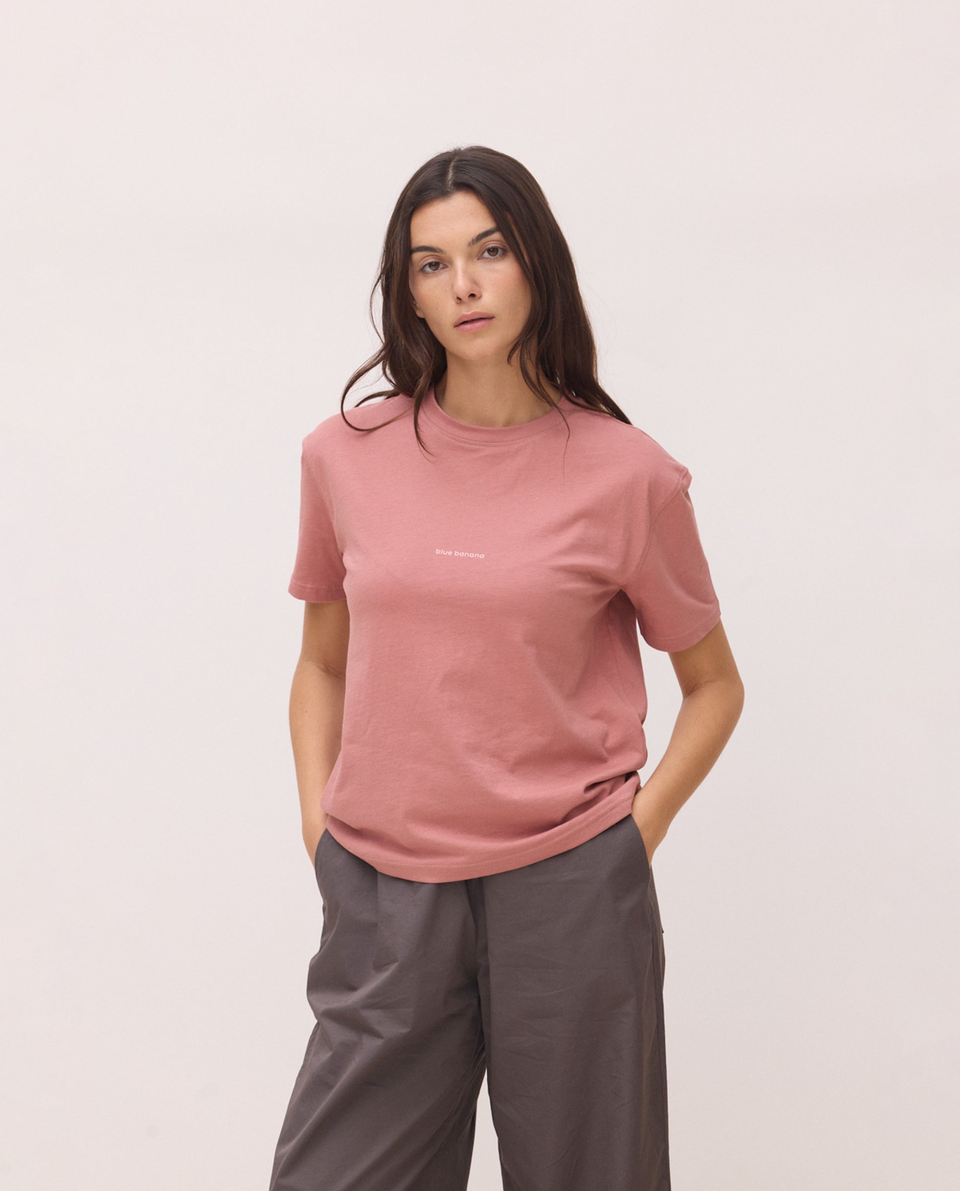 Blue Banana - Camiseta de mujer de algodón nature sienna.