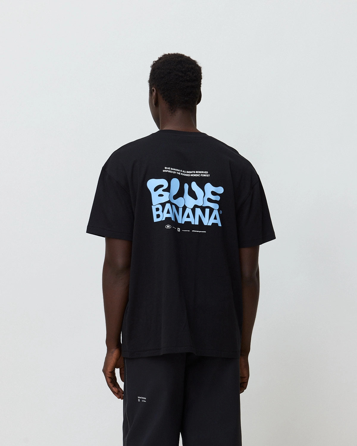 Camiseta de hombre de 100% algodón orgánico pike negra - Blue Banana - Negro Negro-2