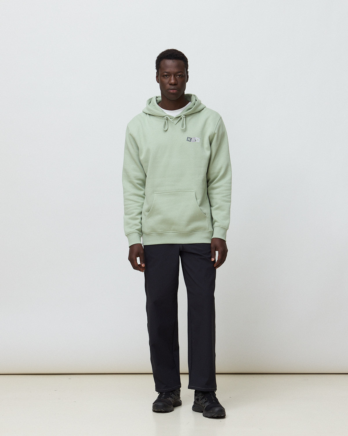 Sudadera con capucha de hombre de 100% algodón orgánico dice sage - Blue Banana - Verde claro Verde claro-3