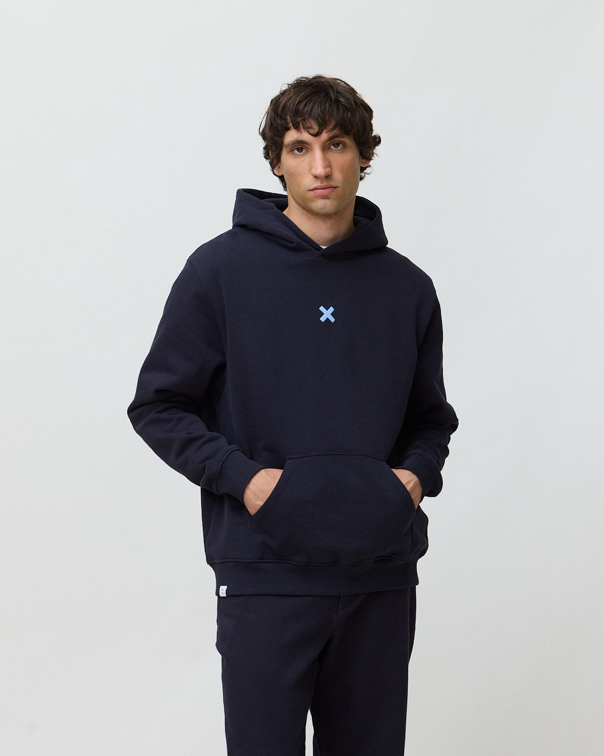 Imagen 0 de Sudadera con capucha de hombre de 100% algodón orgánico bonfire azul marino Azul marino