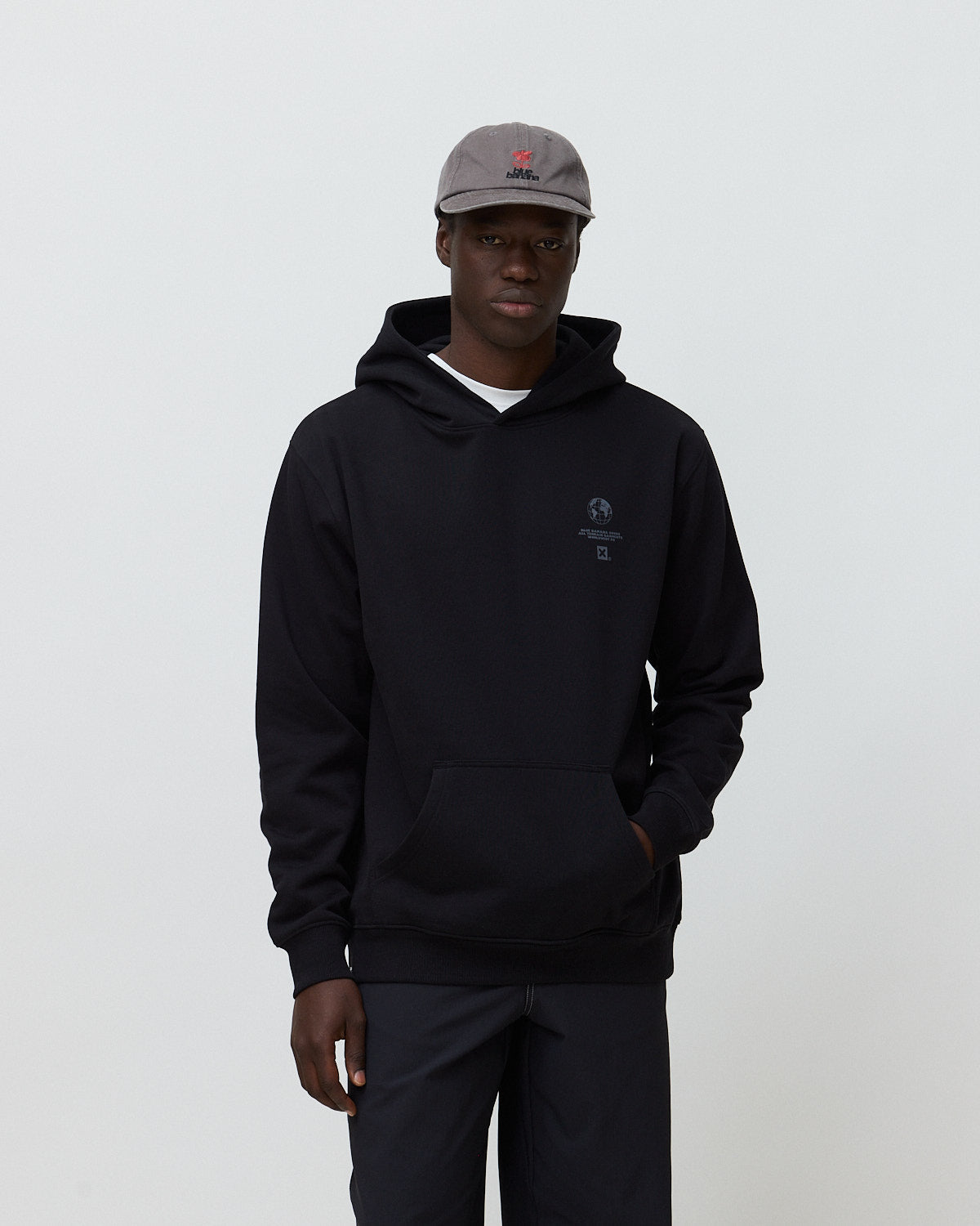 Imagen 0 de Sudadera con capucha de hombre de 100% algodón orgánico global negra Negro