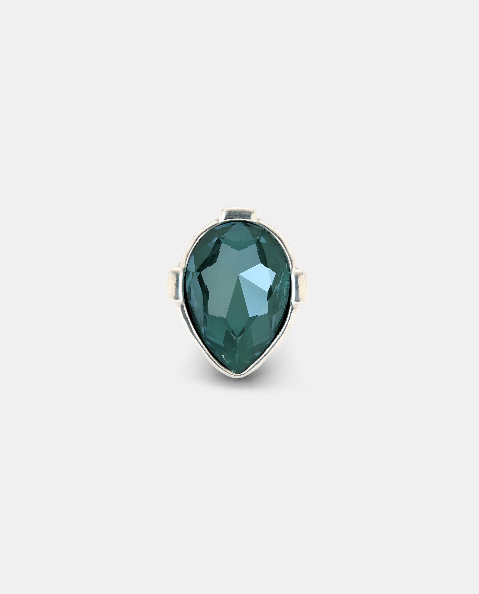 Imagen 1 de Anillo bañado con un cristal facetado Verde