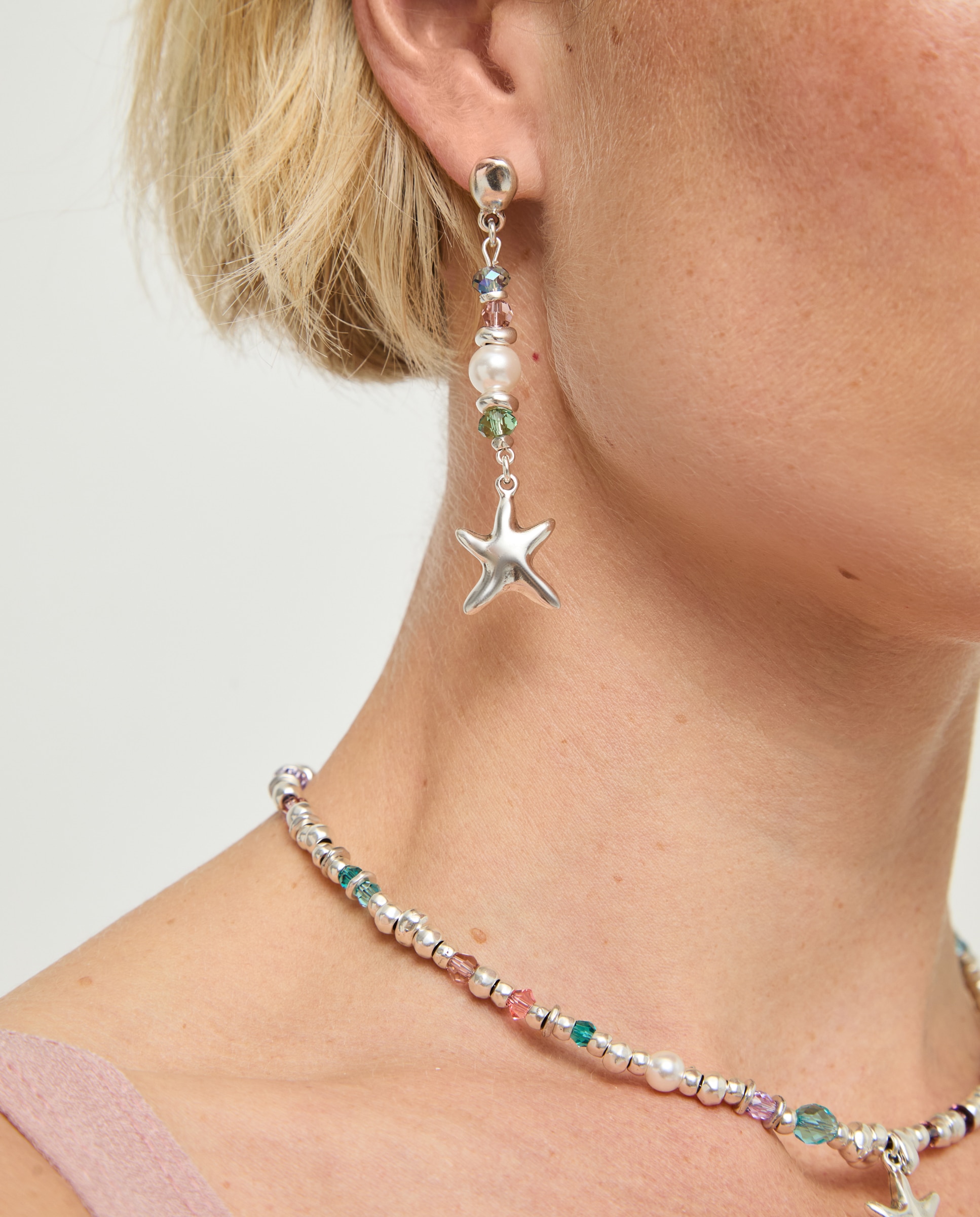 Pendientes largos bañados en con cristal facetado multicolor y forma de estrella - UNO de 50 - Plata Plata-4