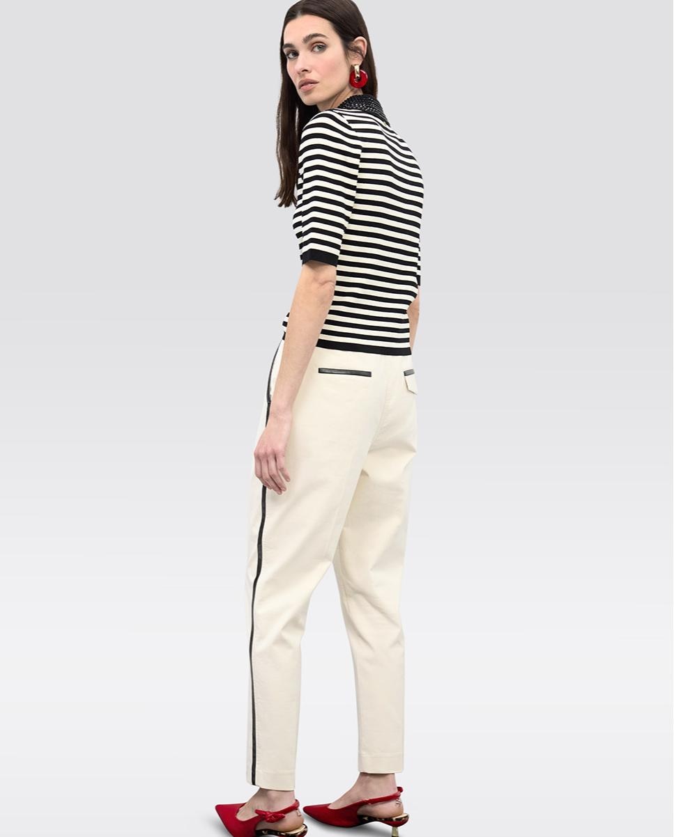 Pantalón recto de mujer con vivos laterales a contraste - Lola Casademunt - Marfil Marfil-4