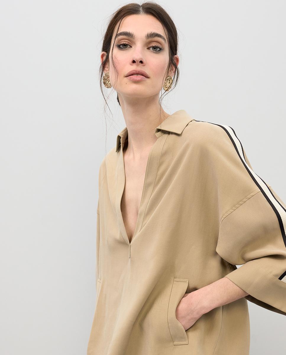 Blusa de mujer con escote pico abierto - Lola Casademunt - Beige Beige-2