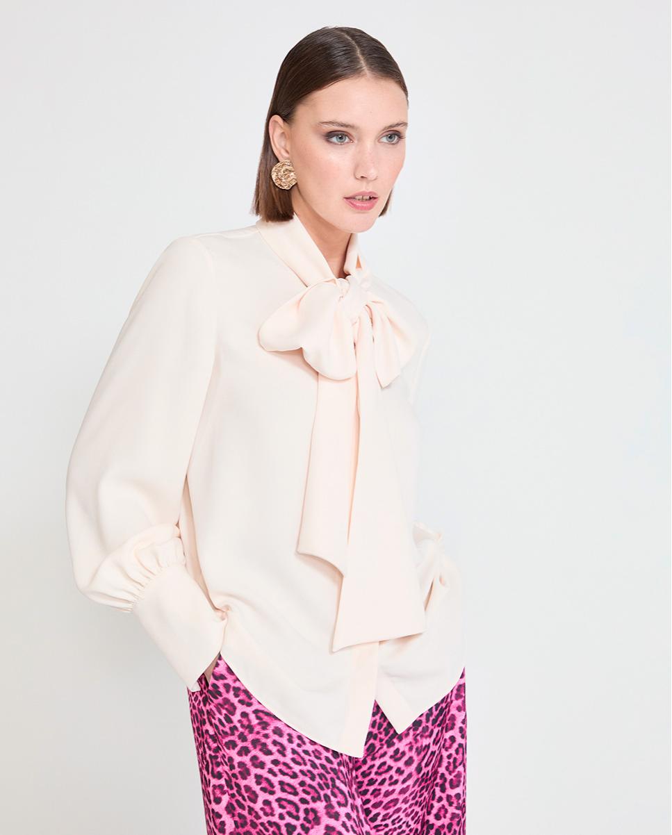 Blusa de mujer en satén con lazada - Lola Casademunt - Crudo Crudo-1