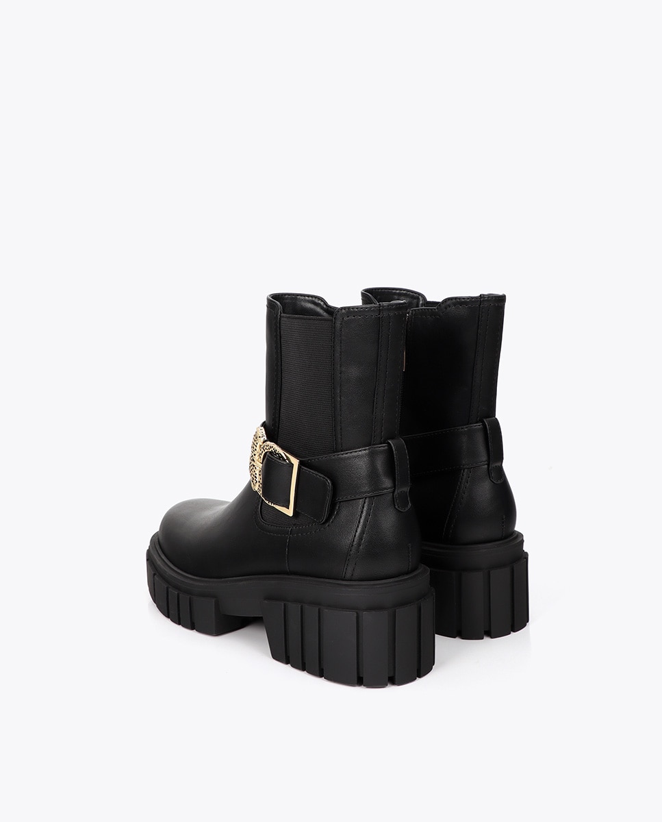 Botines suela track de mujer con detalle de tira y hebilla leopardo - Lola Casademunt - Negro Negro-2