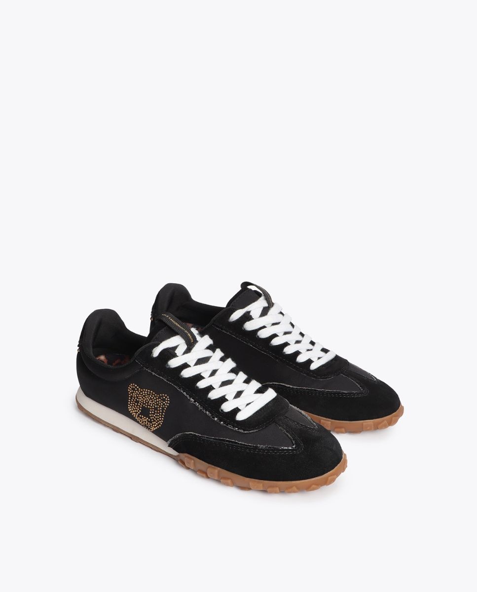 Zapatillas retro de mujer con motivos en tachas combinada en diferentes materiales y piel - Lola Casademunt - Negro Negro-3
