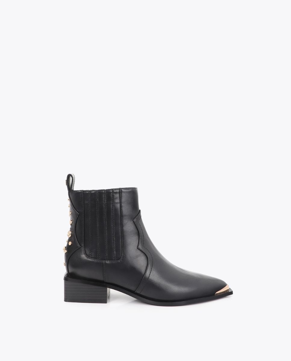 Botines cowboy de mujer con tachas y pulsera metálica - Lola Casademunt - Negro Negro-1