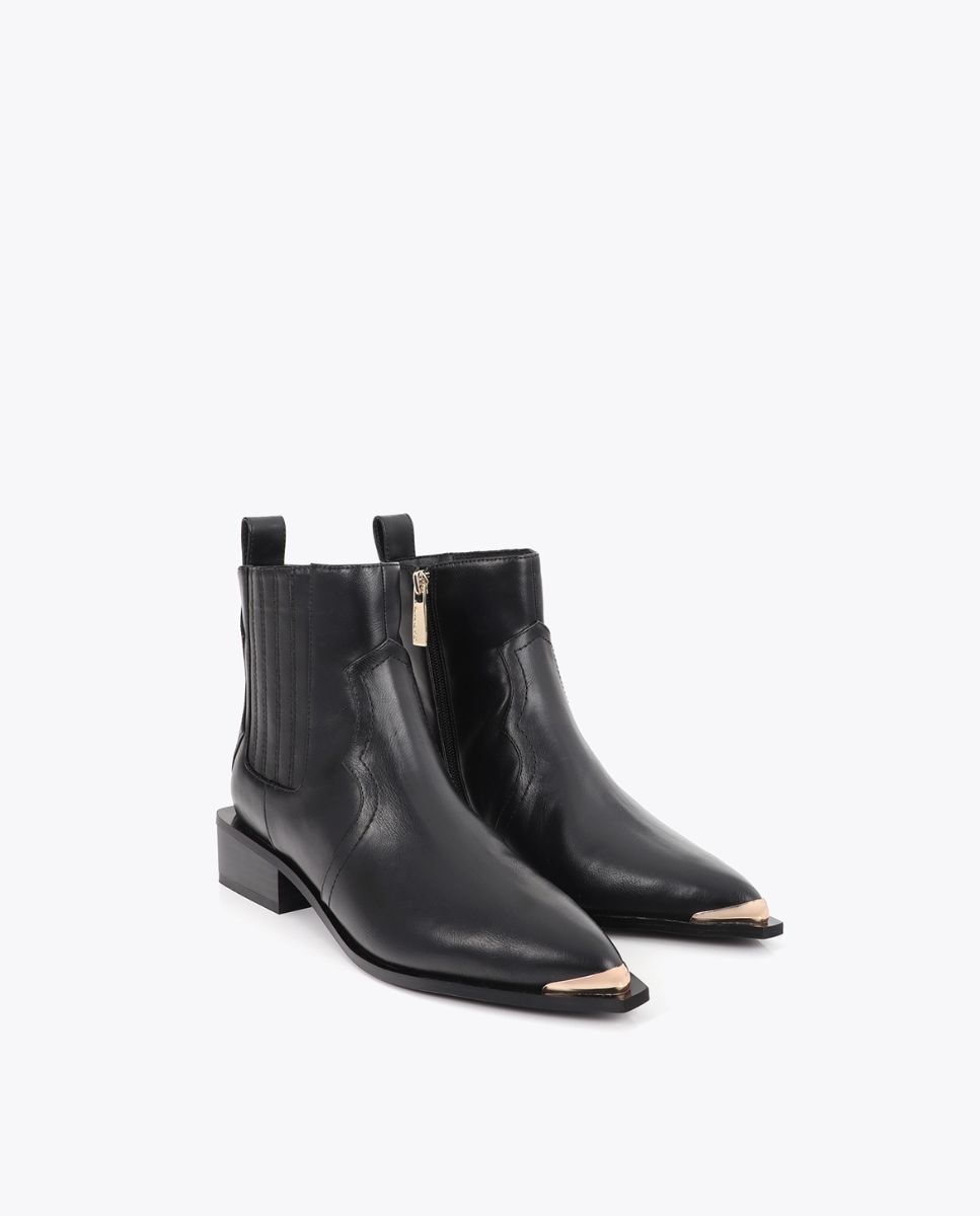 Botines cowboy de mujer con tachas y pulsera metálica - Lola Casademunt - Negro Negro-4