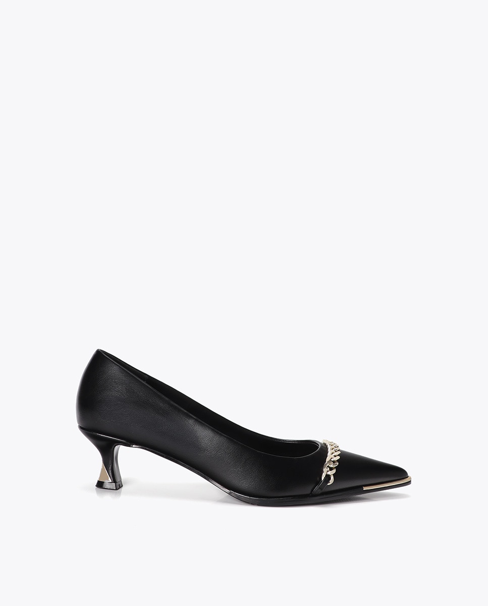 Zapatos de salón de mujer con personalizado y detalle de cadena - Lola Casademunt - Negro Negro-1
