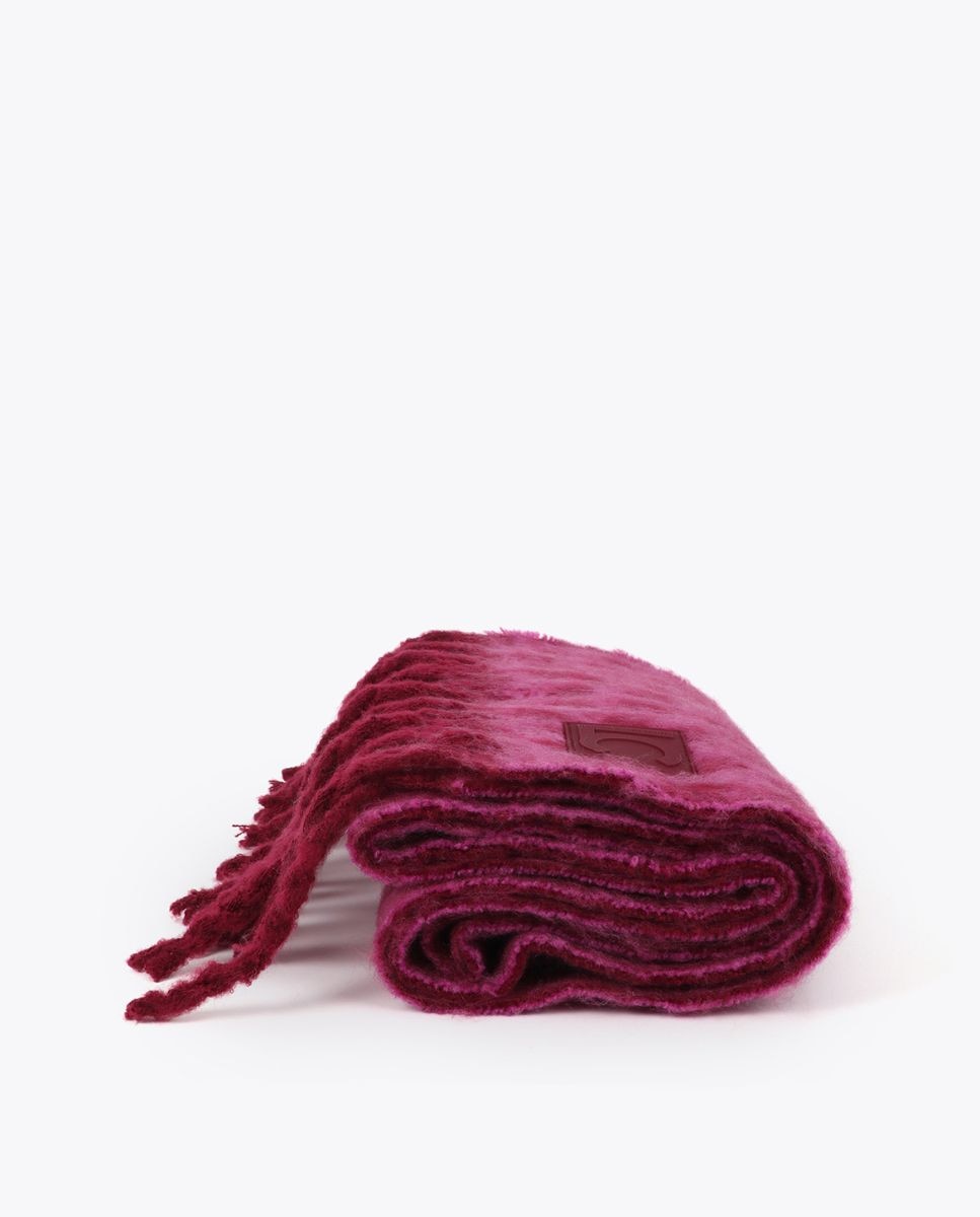 Imagen 5 de Bufanda reversible estampada en mancha animal print - Lola Casademunt - Magenta claro Magenta claro