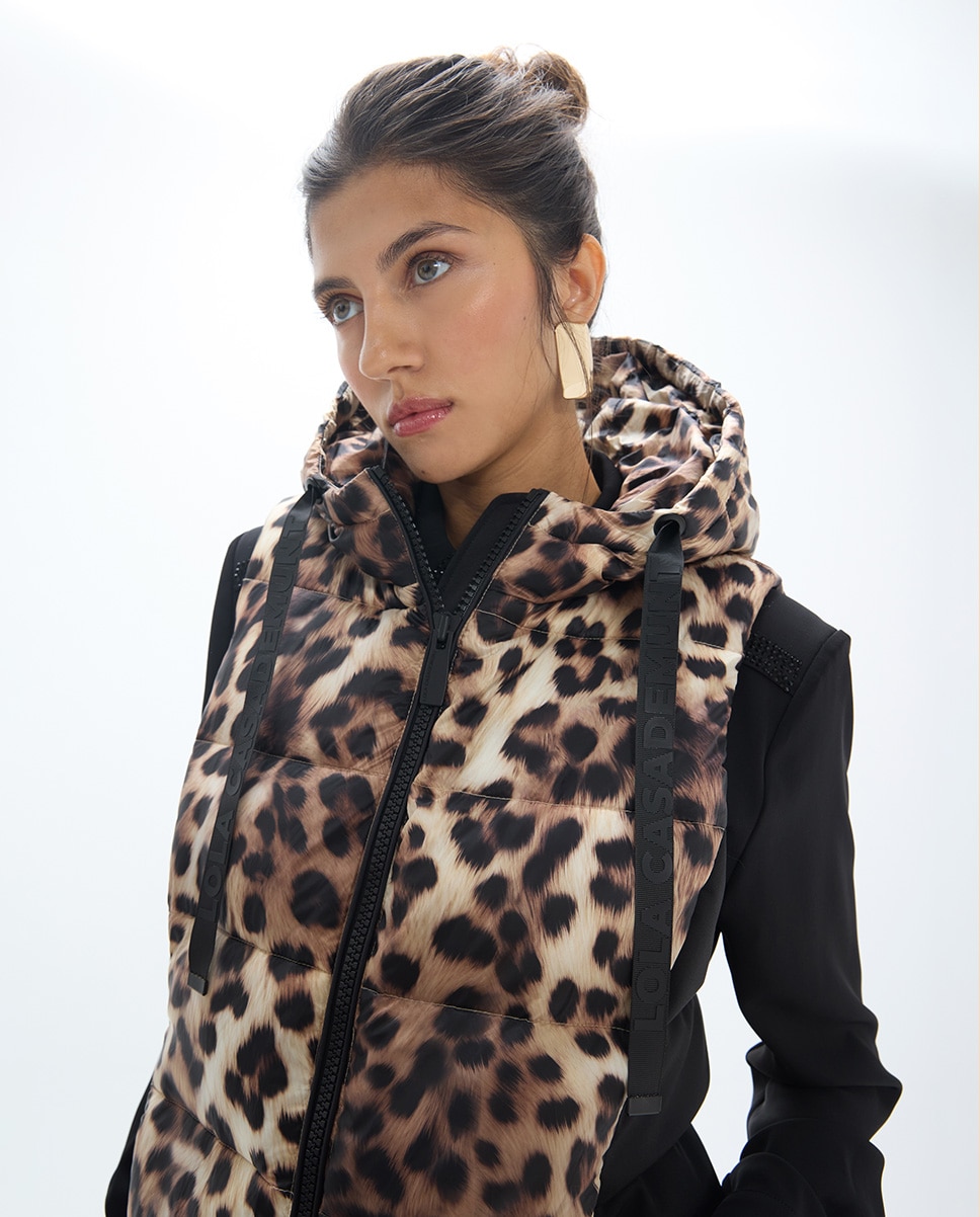 Chaleco de mujer con capucha estampado leopardo - Lola Casademunt - Multicolor Multicolor-2