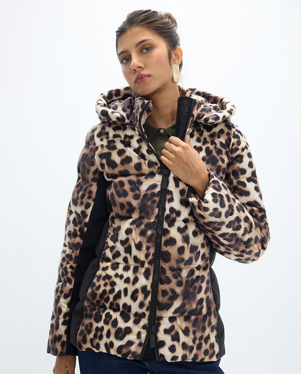 Plumífero de mujer entallado con capucha estampado leopardo - Lola Casademunt - Multicolor Multicolor-1