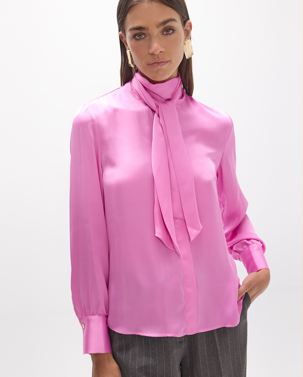 Camisa de mujer fluida lazada en cuello 45a - Lola Casademunt - Rosa Rosa-1