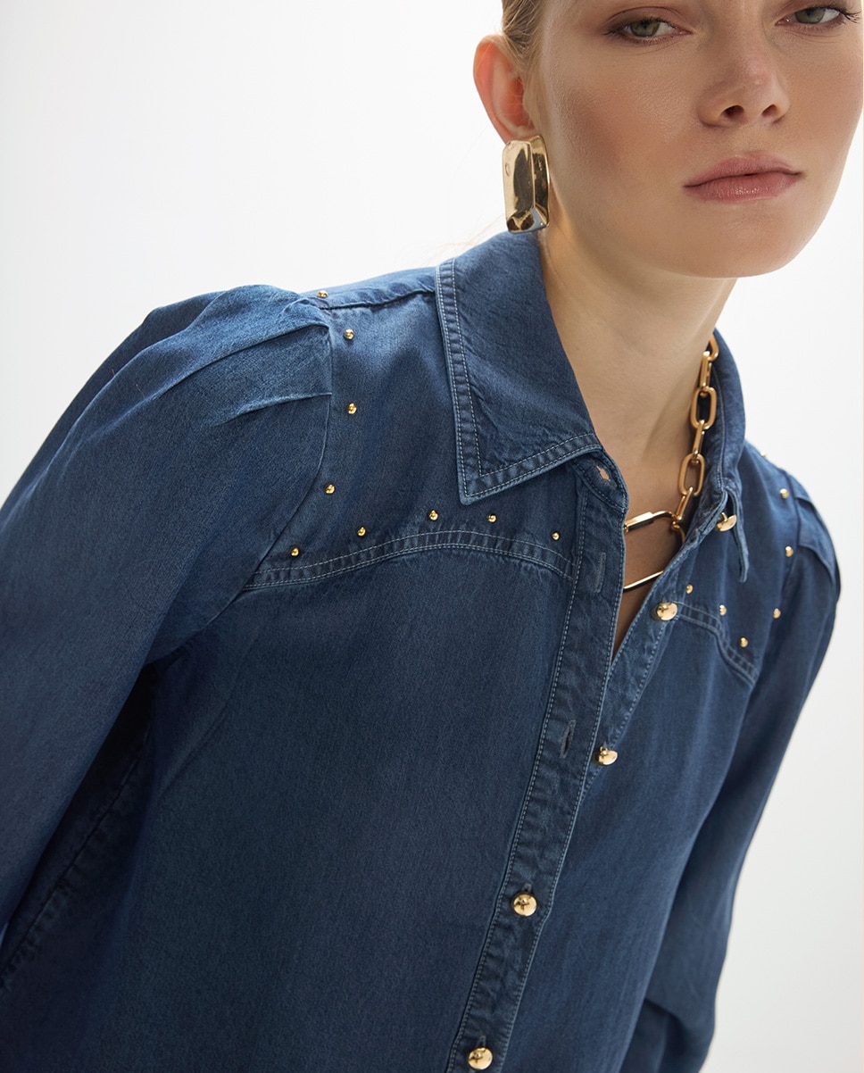 Camisa de mujer tejana detalle bolitas doradas con canesú - Lola Casademunt - Azul índigo Azul índigo-3