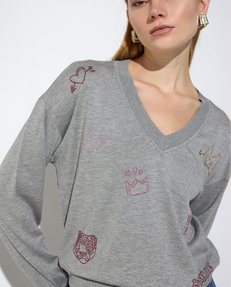Jersey de mujer escote de pico con cristales - Lola Casademunt - Gris claro Gris claro-3