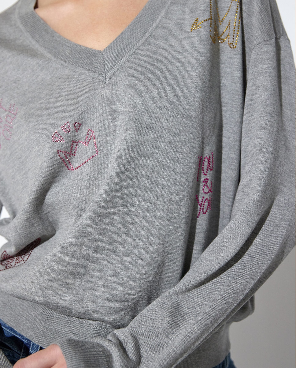 Jersey de mujer escote de pico con cristales - Lola Casademunt - Gris claro Gris claro-4