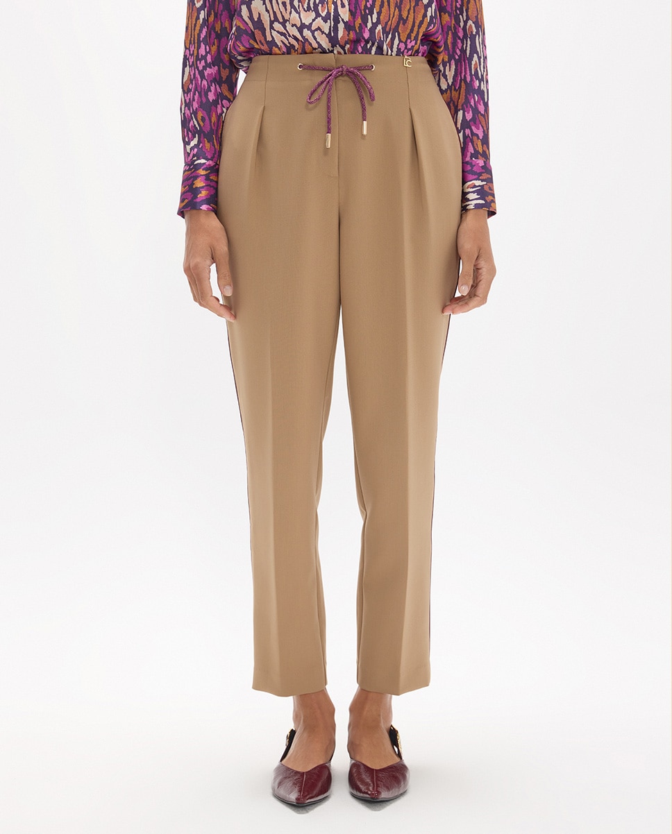 Pantalón jogger de mujer con cuerda cinturilla y piping lateral - Lola Casademunt - Caramelo Caramelo-2